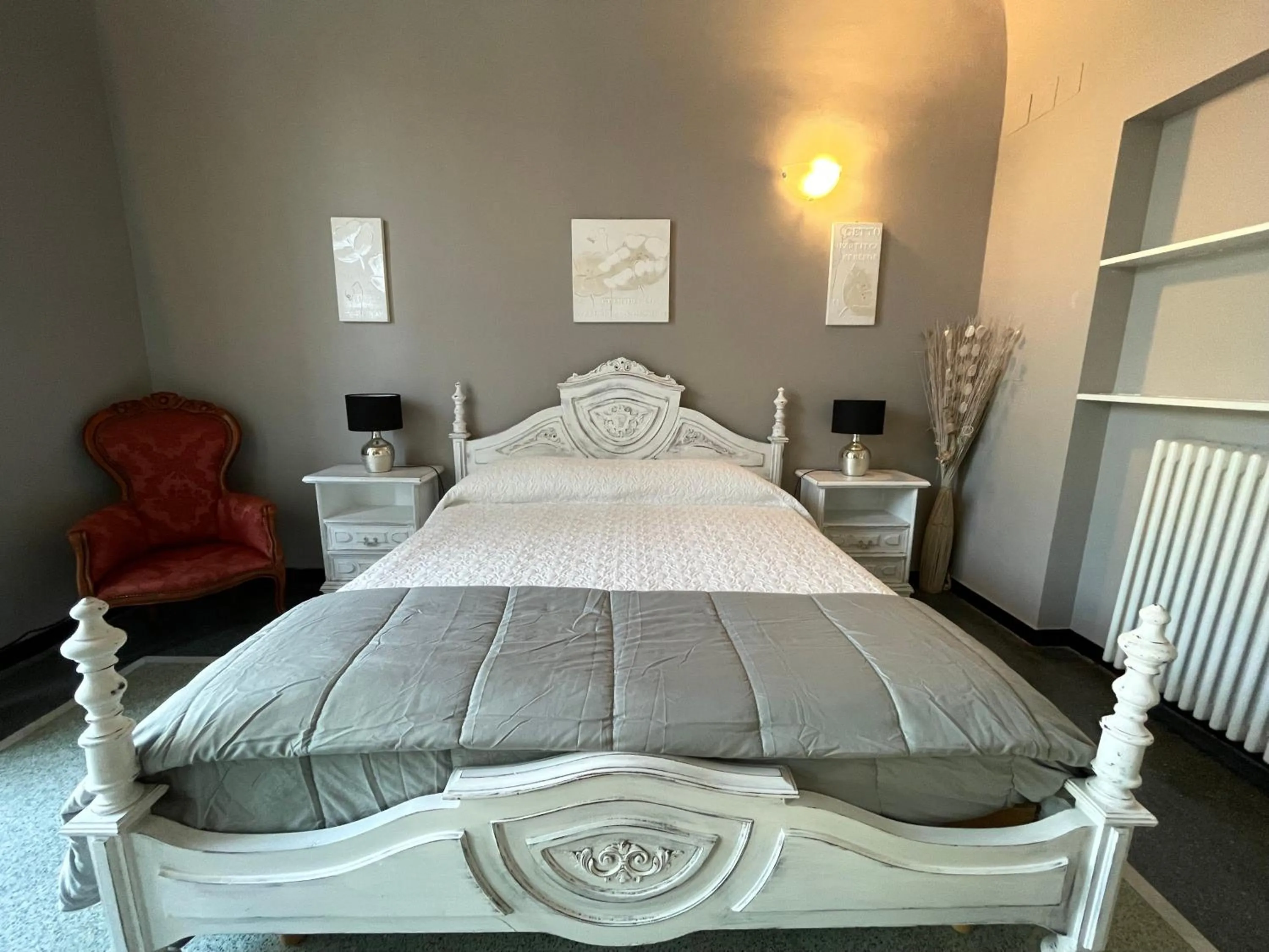 Bed in B&B Villa Prestigio