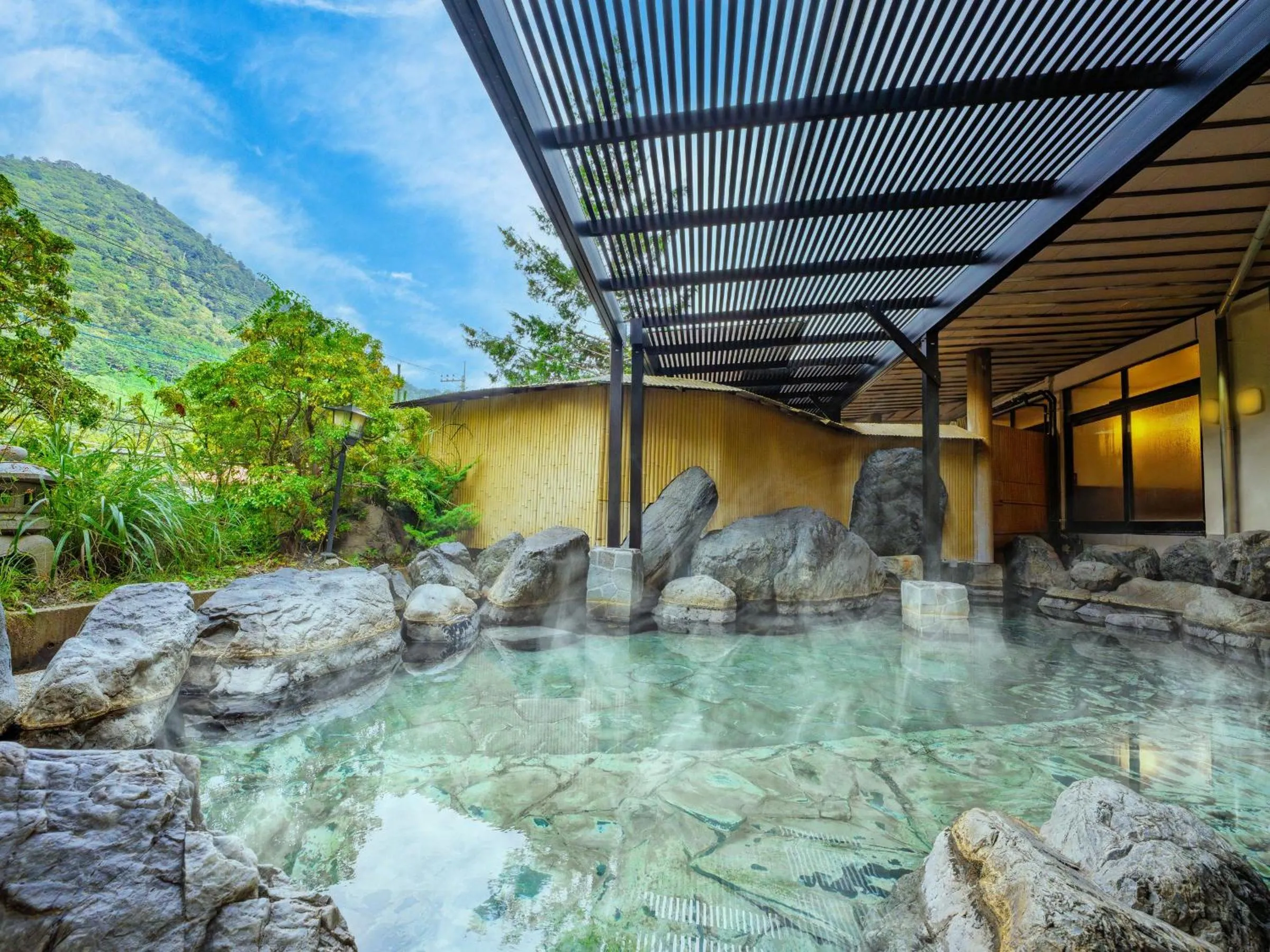 Open Air Bath in YU-FURI Nasu-Shiobara