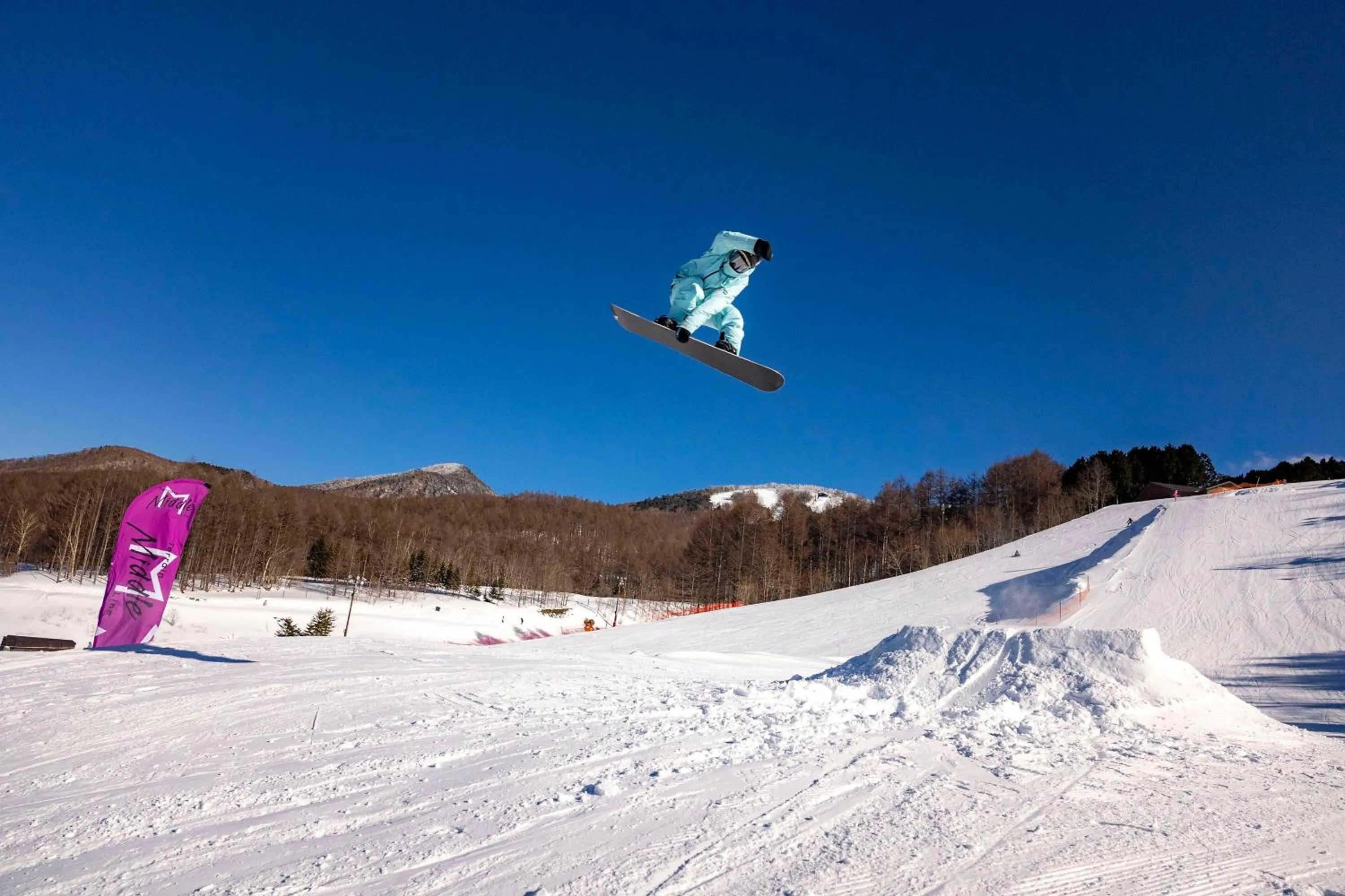 Skiing in YU-FURI Nasu-Shiobara