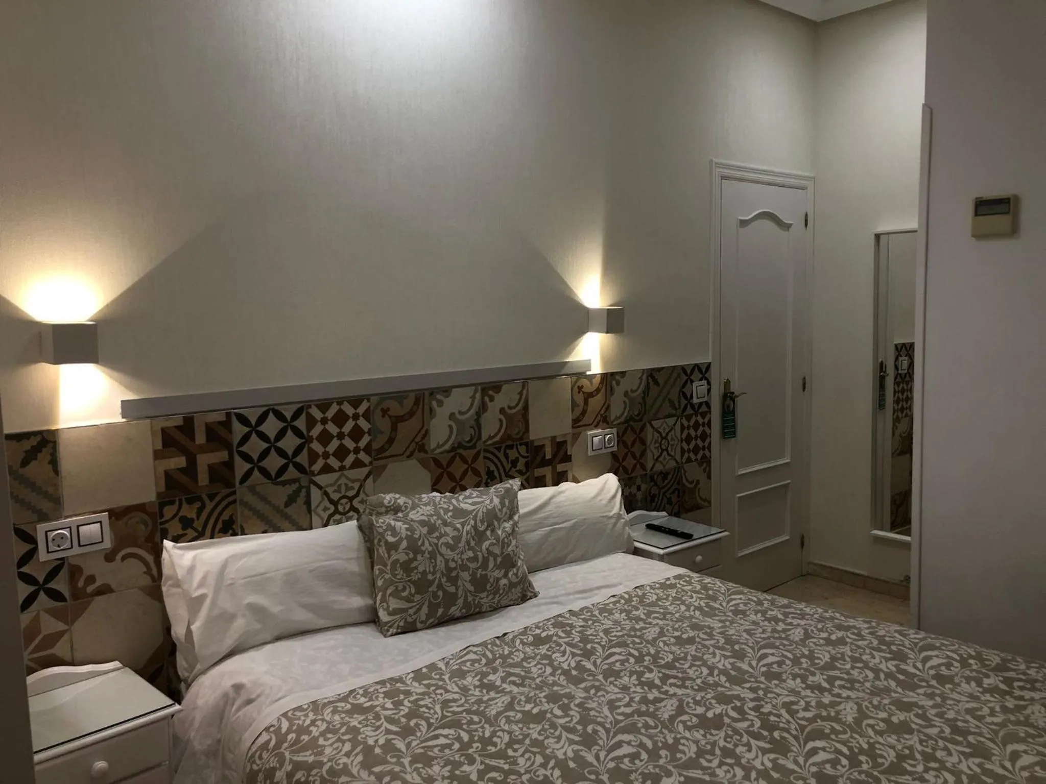 Bed in Hostal Alfaro