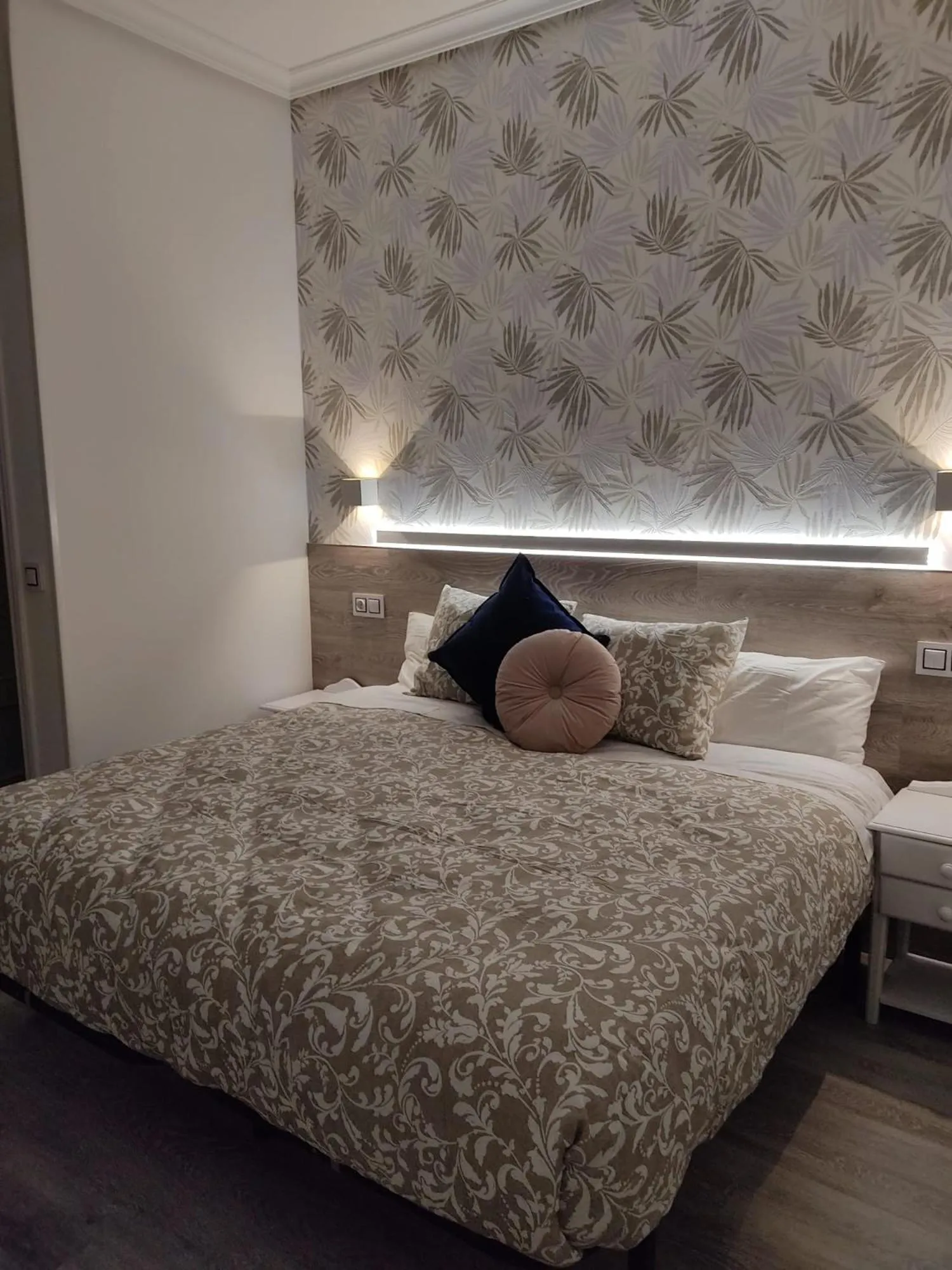 Bed in Hostal Alfaro