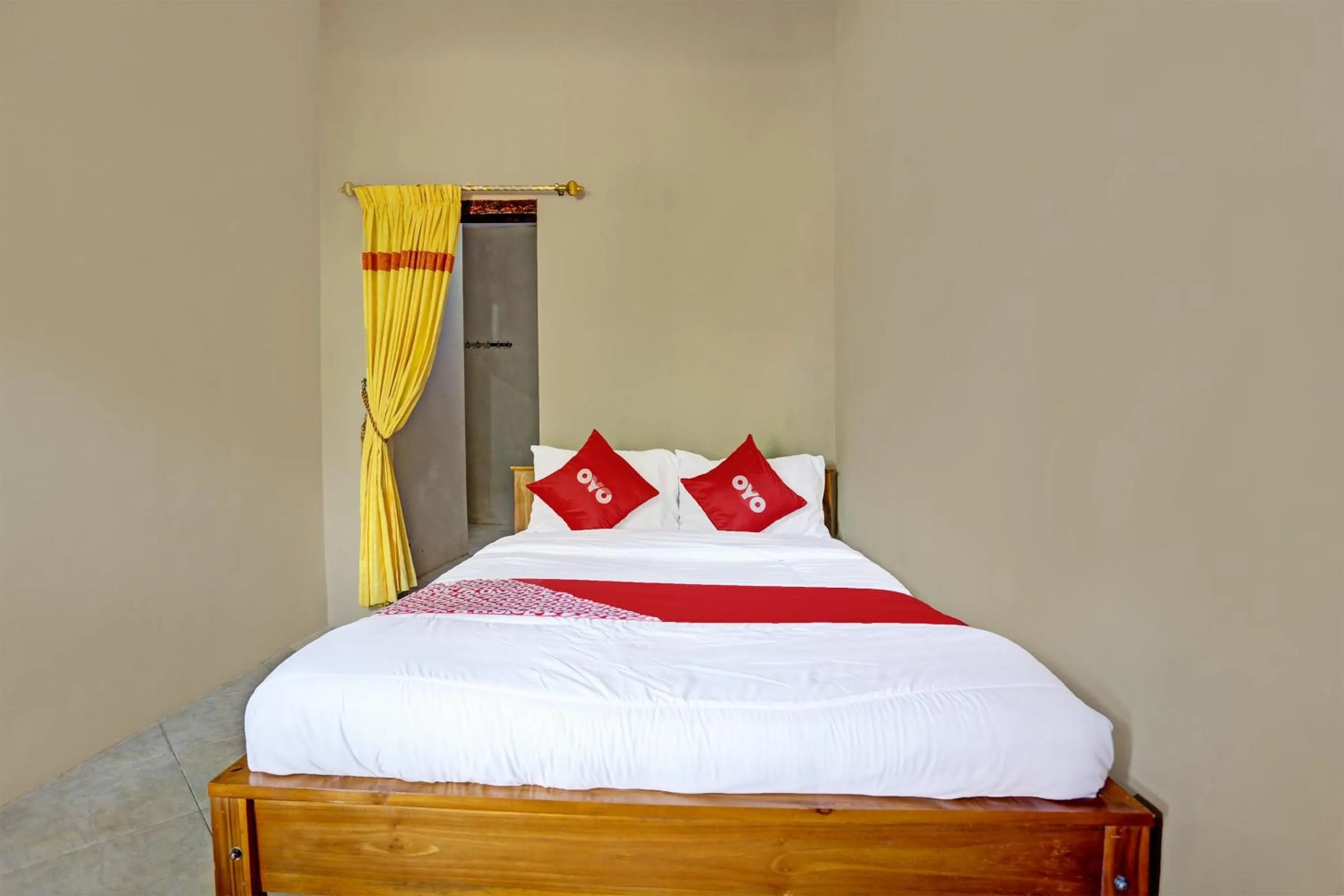 Bedroom, Bed in OYO 91261 Cita Suraya Homestay