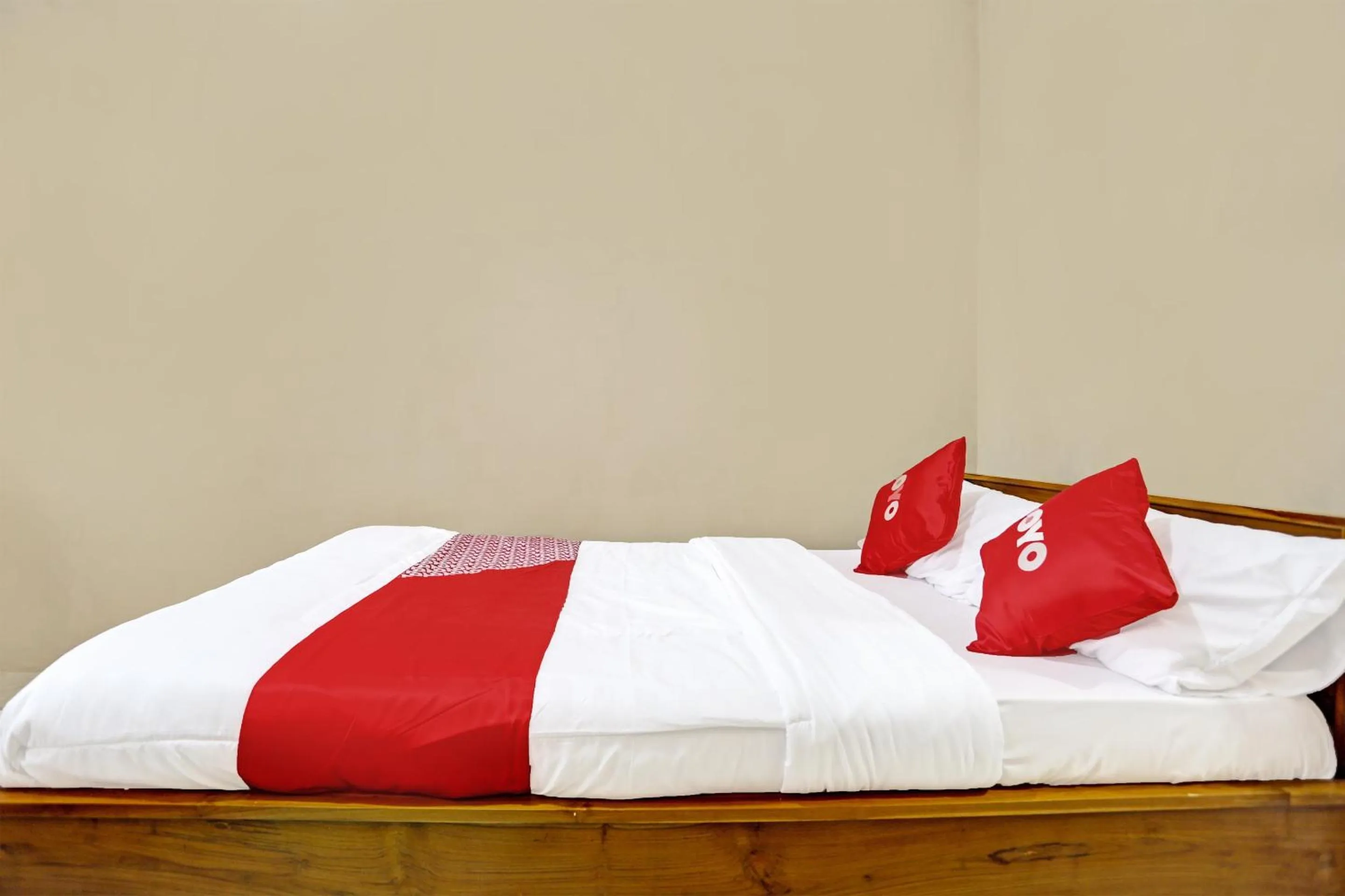 Bedroom, Bed in OYO 91261 Cita Suraya Homestay