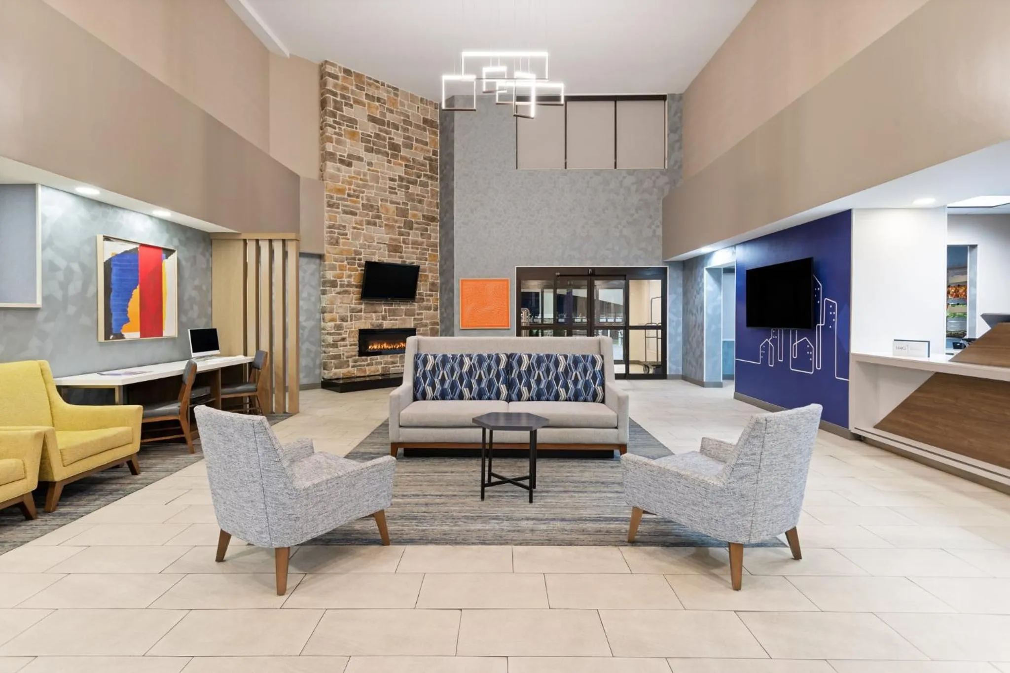 Property building in Holiday Inn Express Harrisburg I-81 - Hershey By IHG