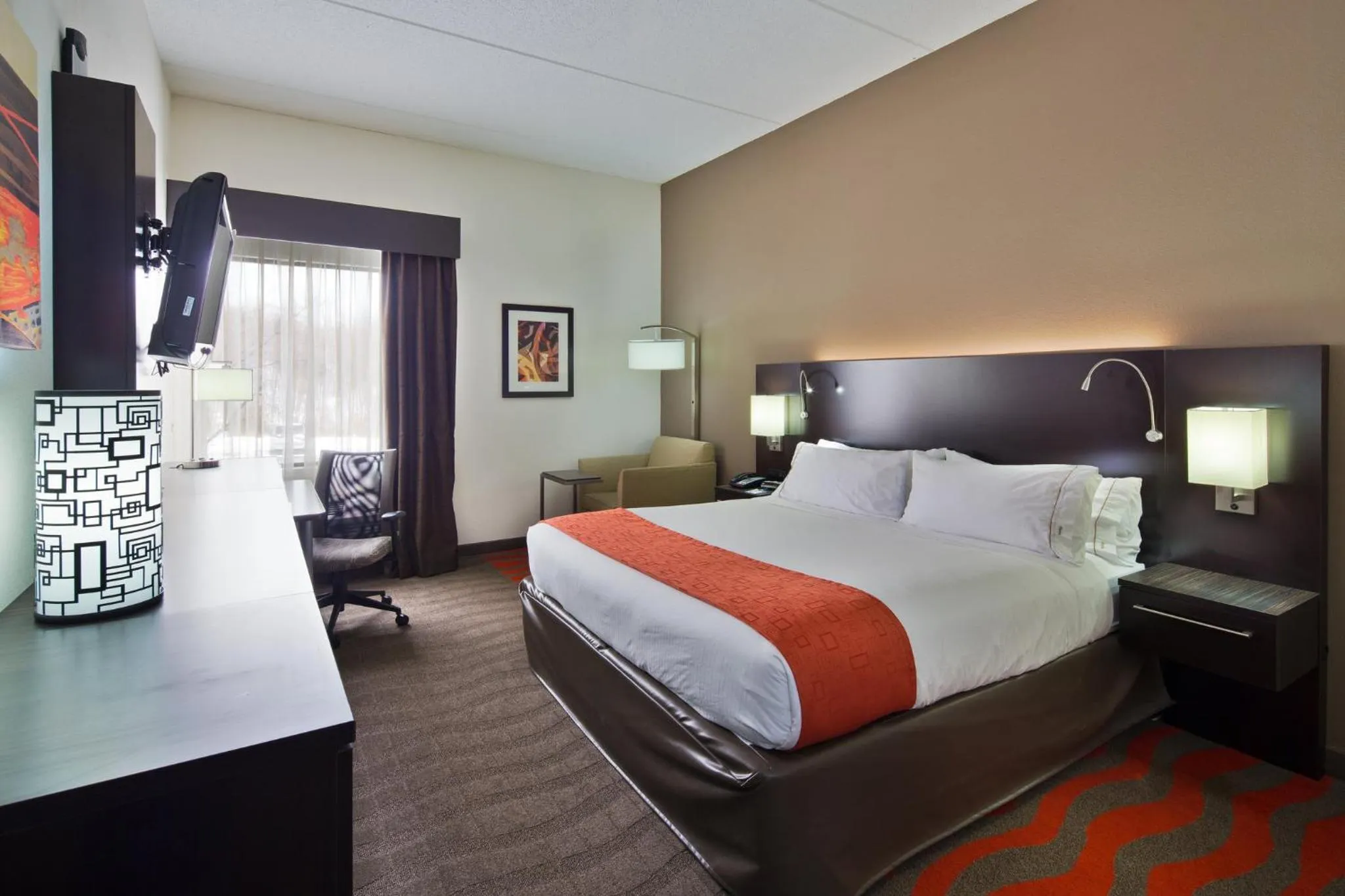 Photo of the whole room, Bed in Holiday Inn Express Harrisburg I-81 - Hershey By IHG