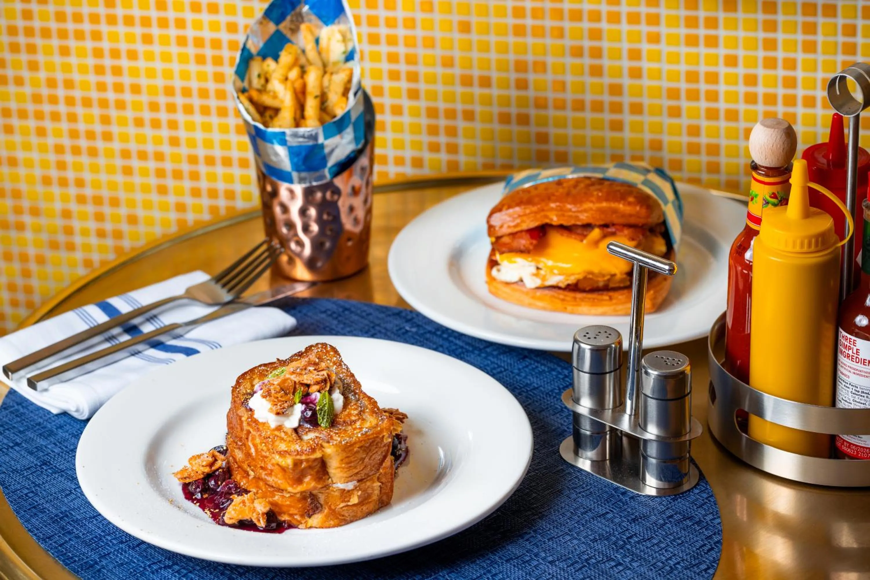 Restaurant/places to eat in The Delphi Downtown LA