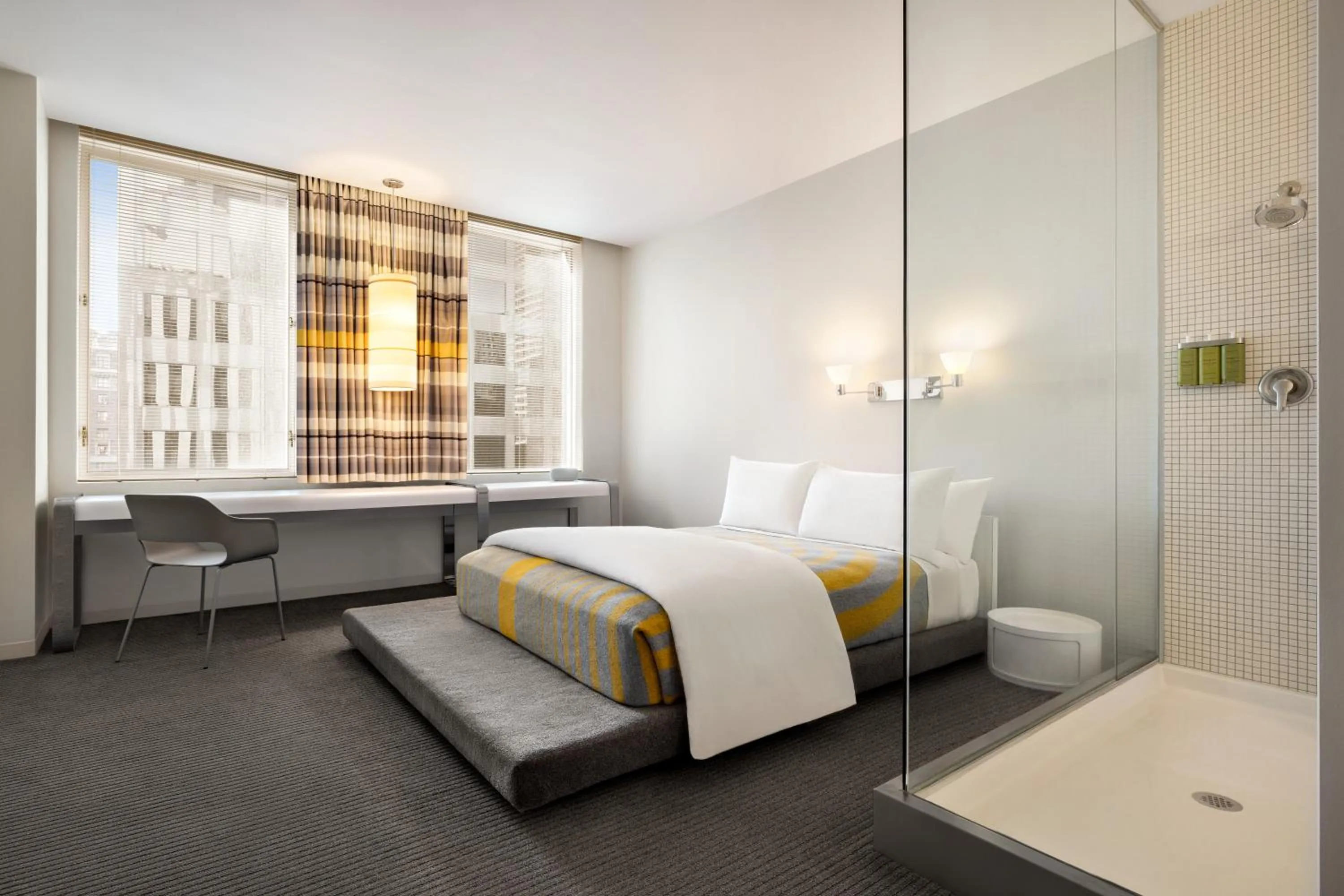 Bathroom, Bed in The Delphi Downtown LA