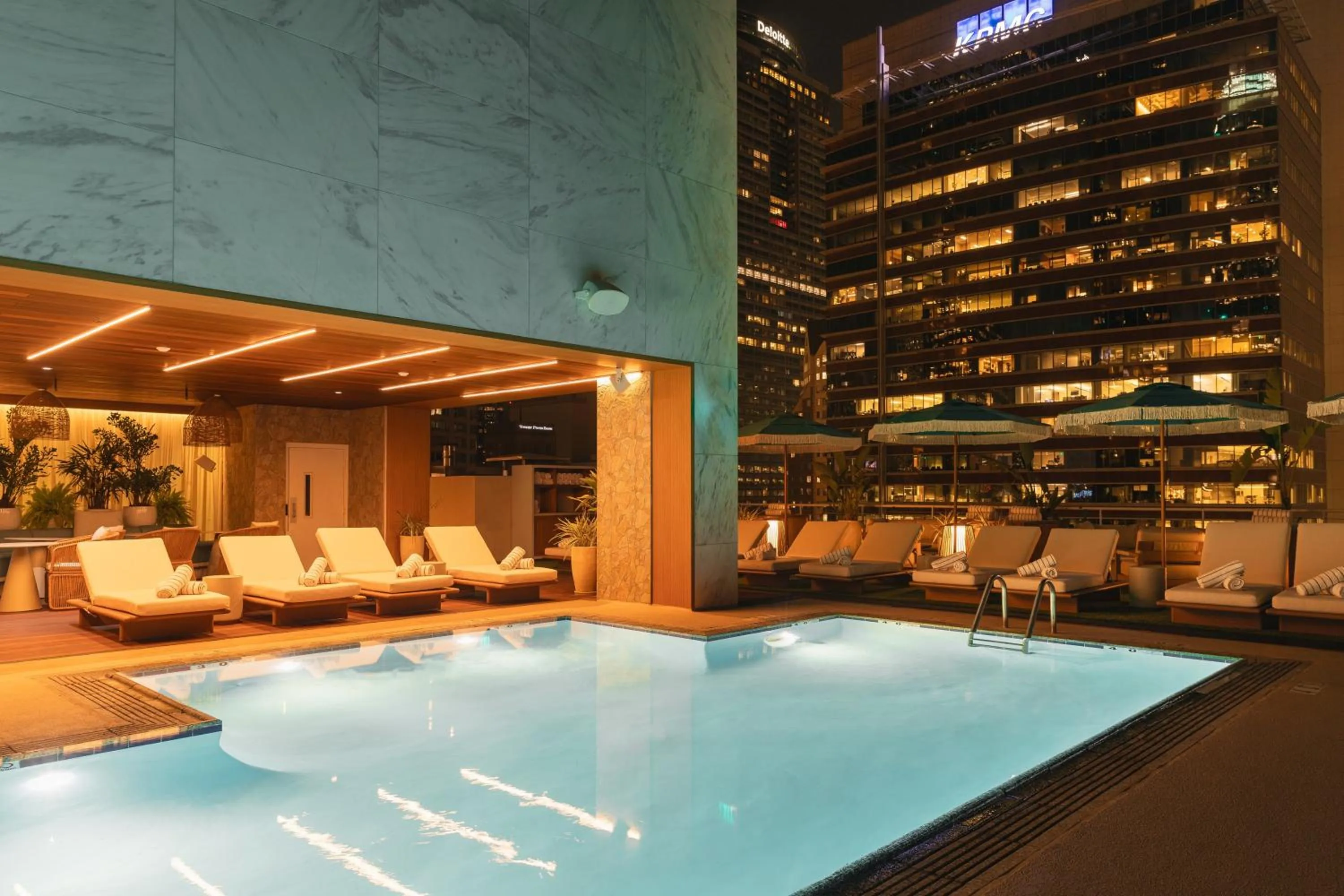 Swimming pool in The Delphi Downtown LA