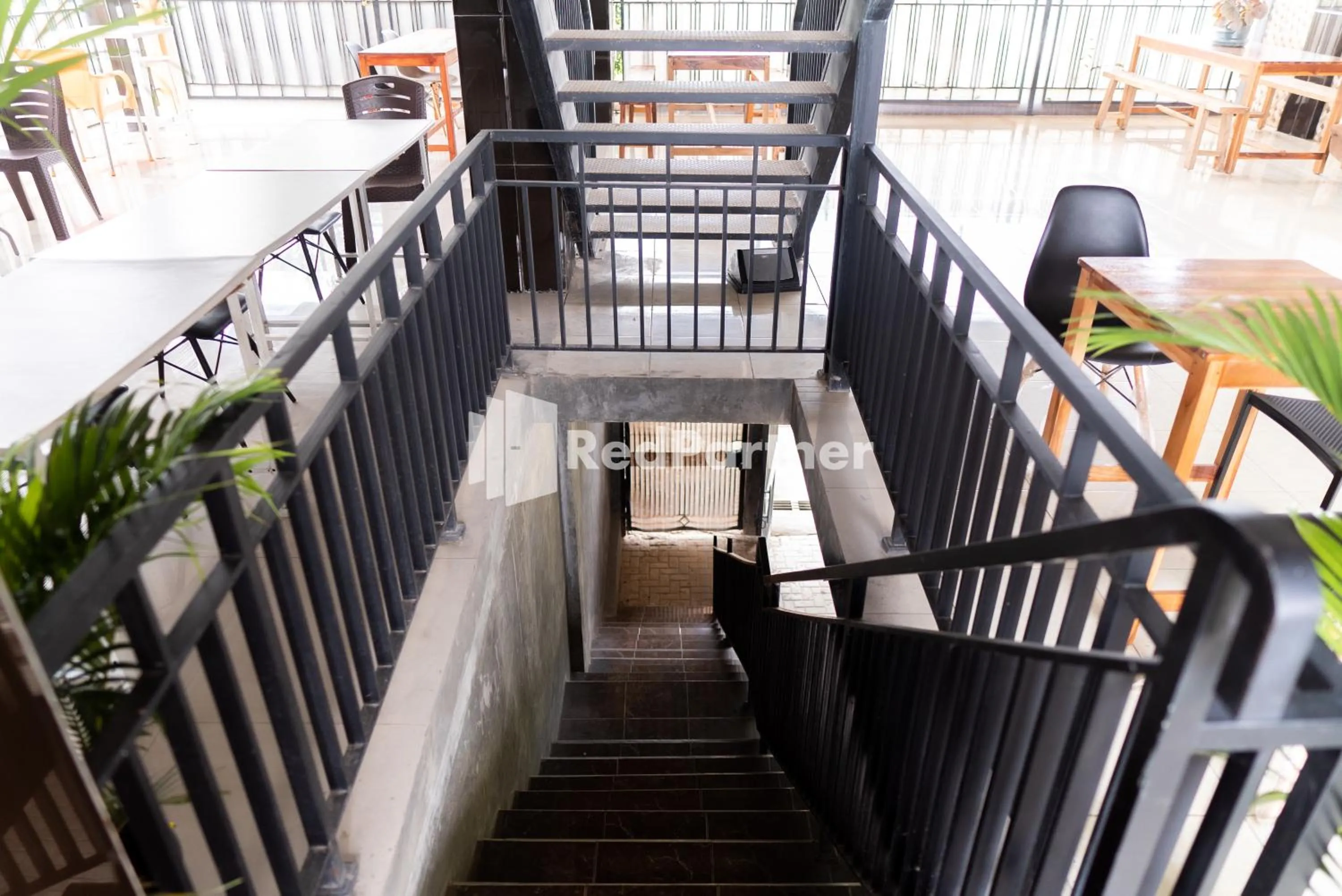 Property building, Balcony/Terrace in ITR Homestay RedPartner