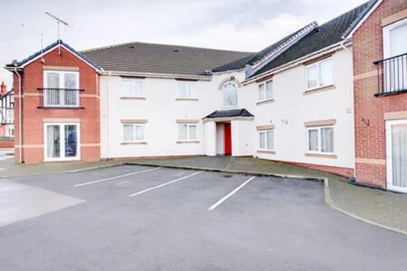 Property building in Apartment 10