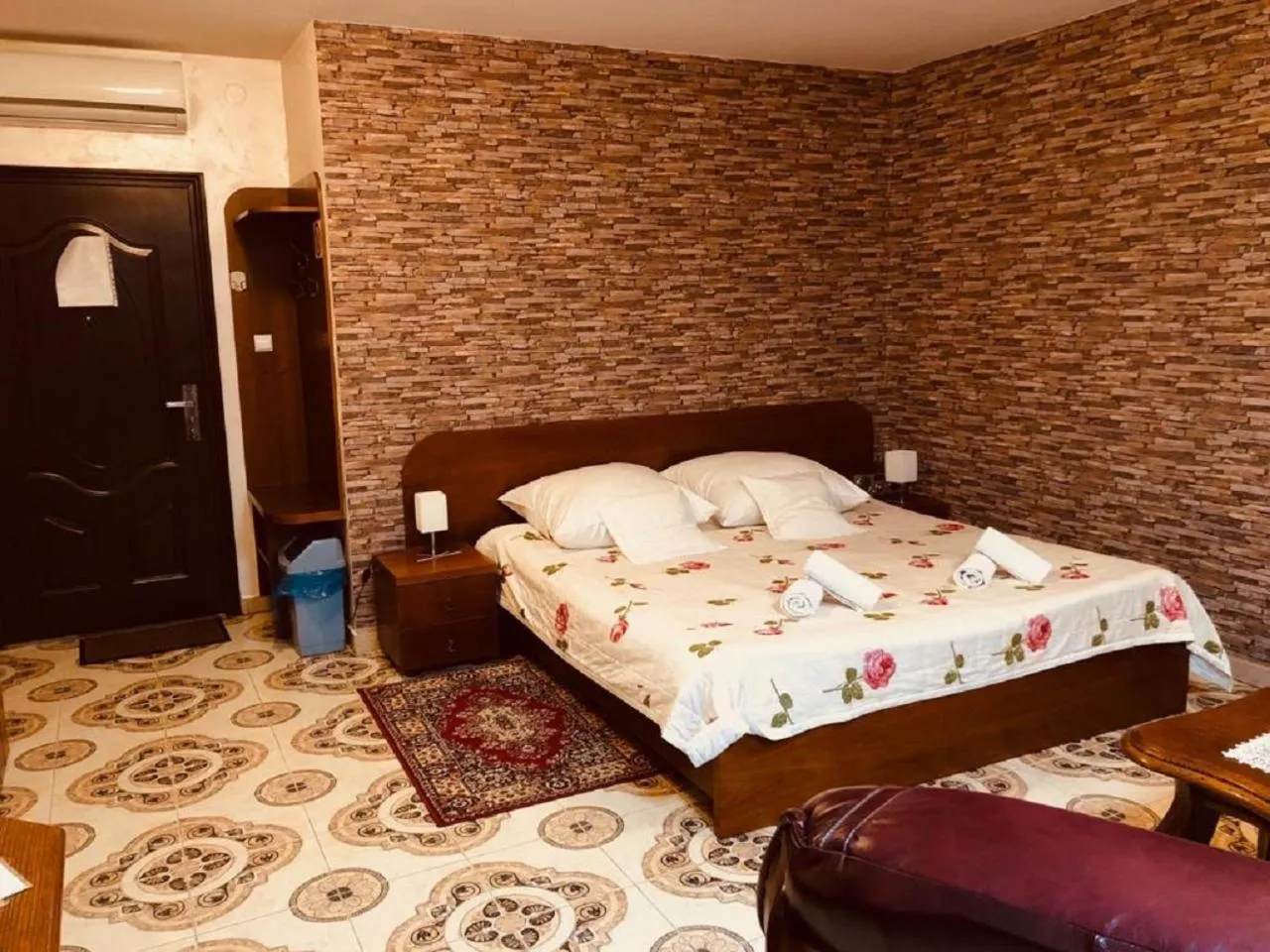 Bed in BLACK JACK "Będzin"