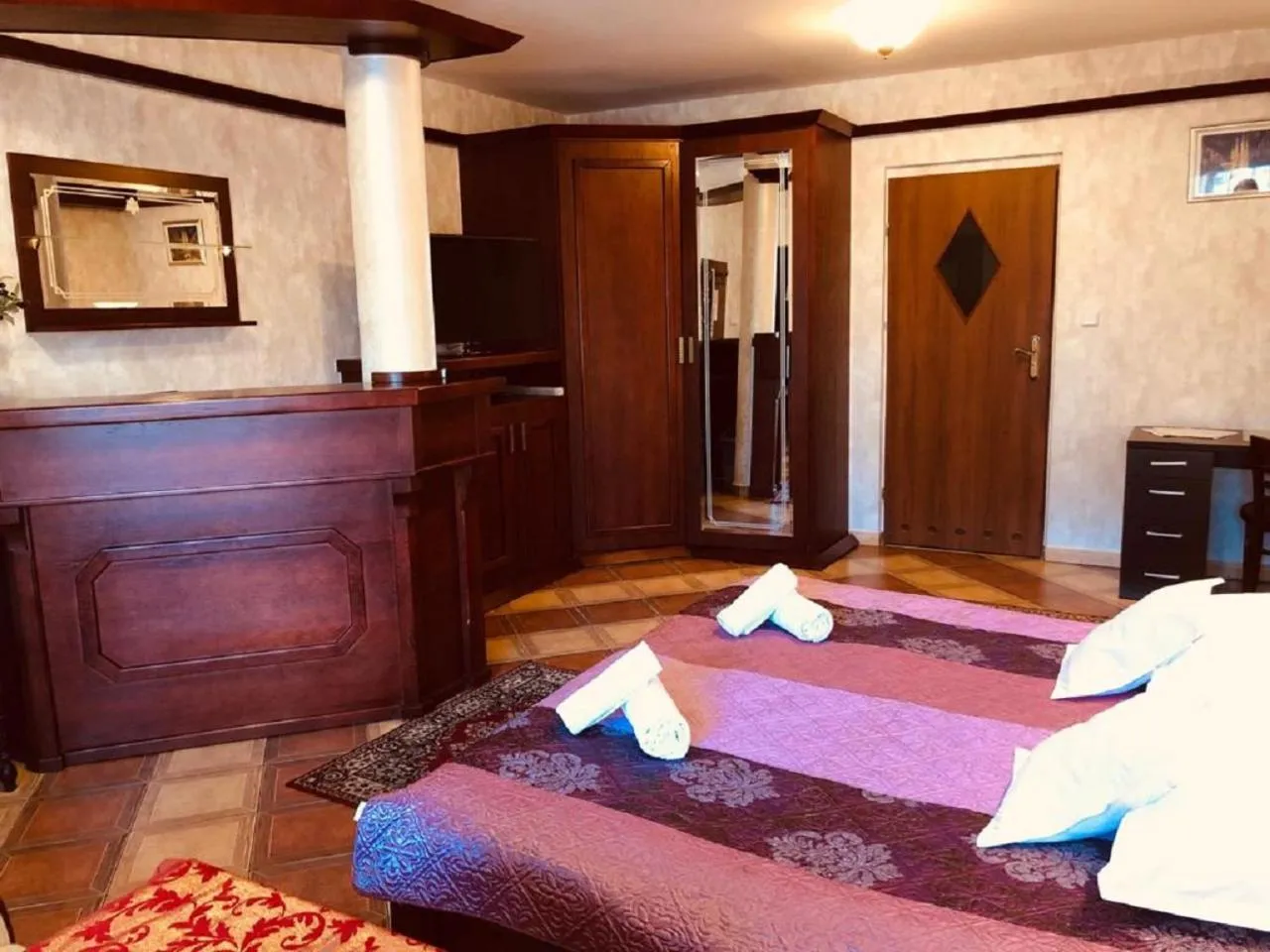 Photo of the whole room, Bed in BLACK JACK "Będzin"