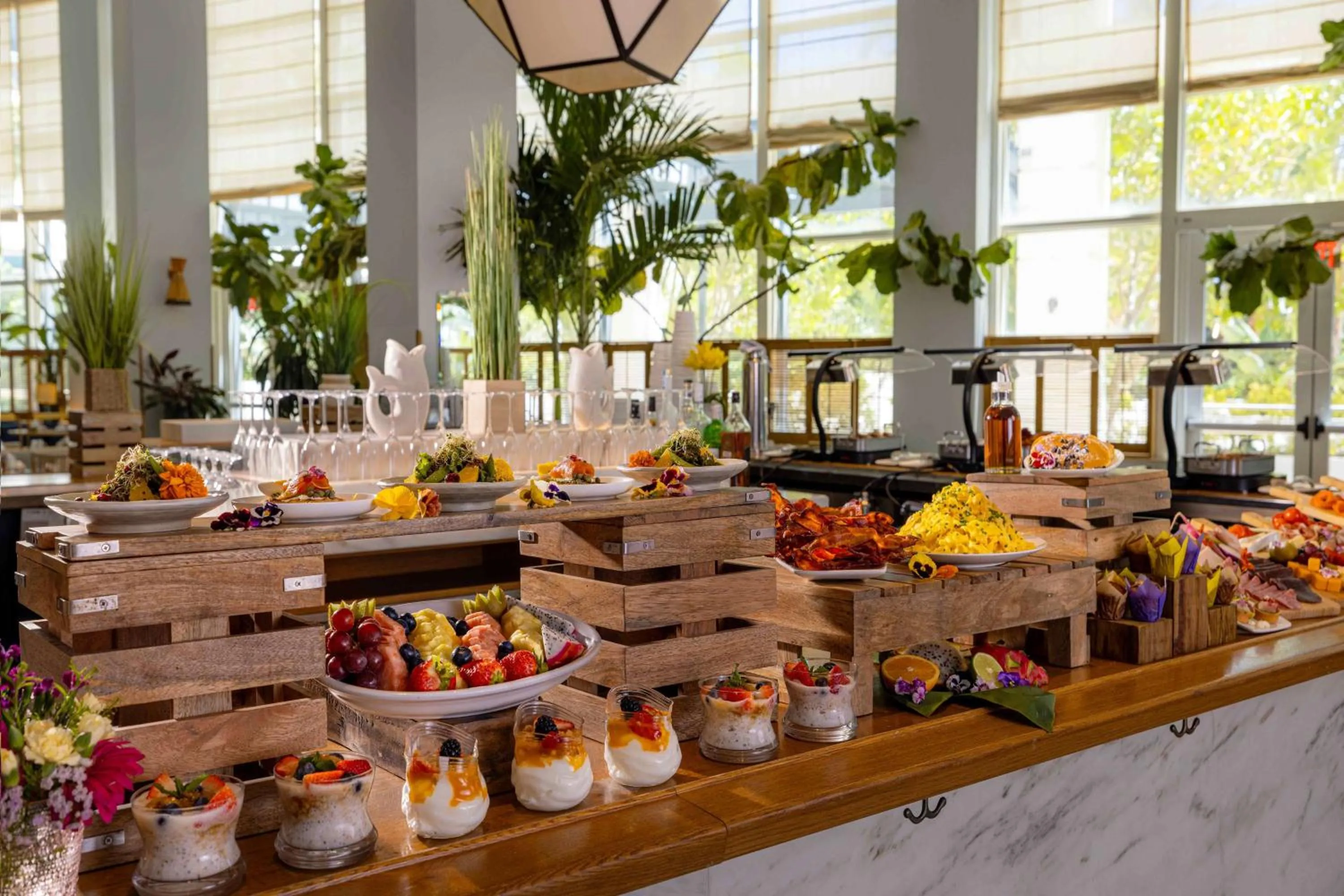 Restaurant/places to eat in The Diplomat Beach Resort Hollywood, Curio Collection by Hilton