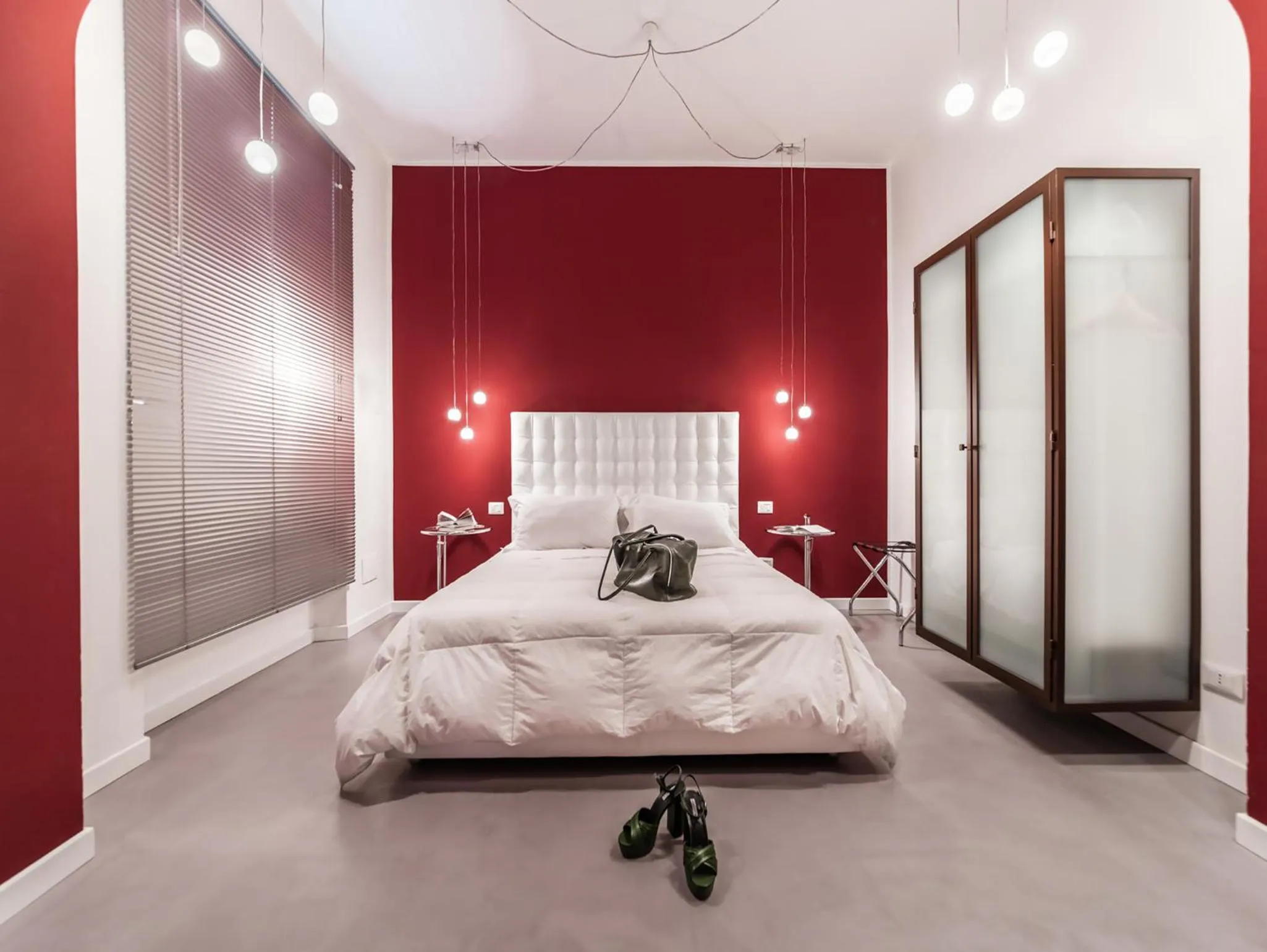 Decorative detail, Bed in Hotel Astro Mediceo