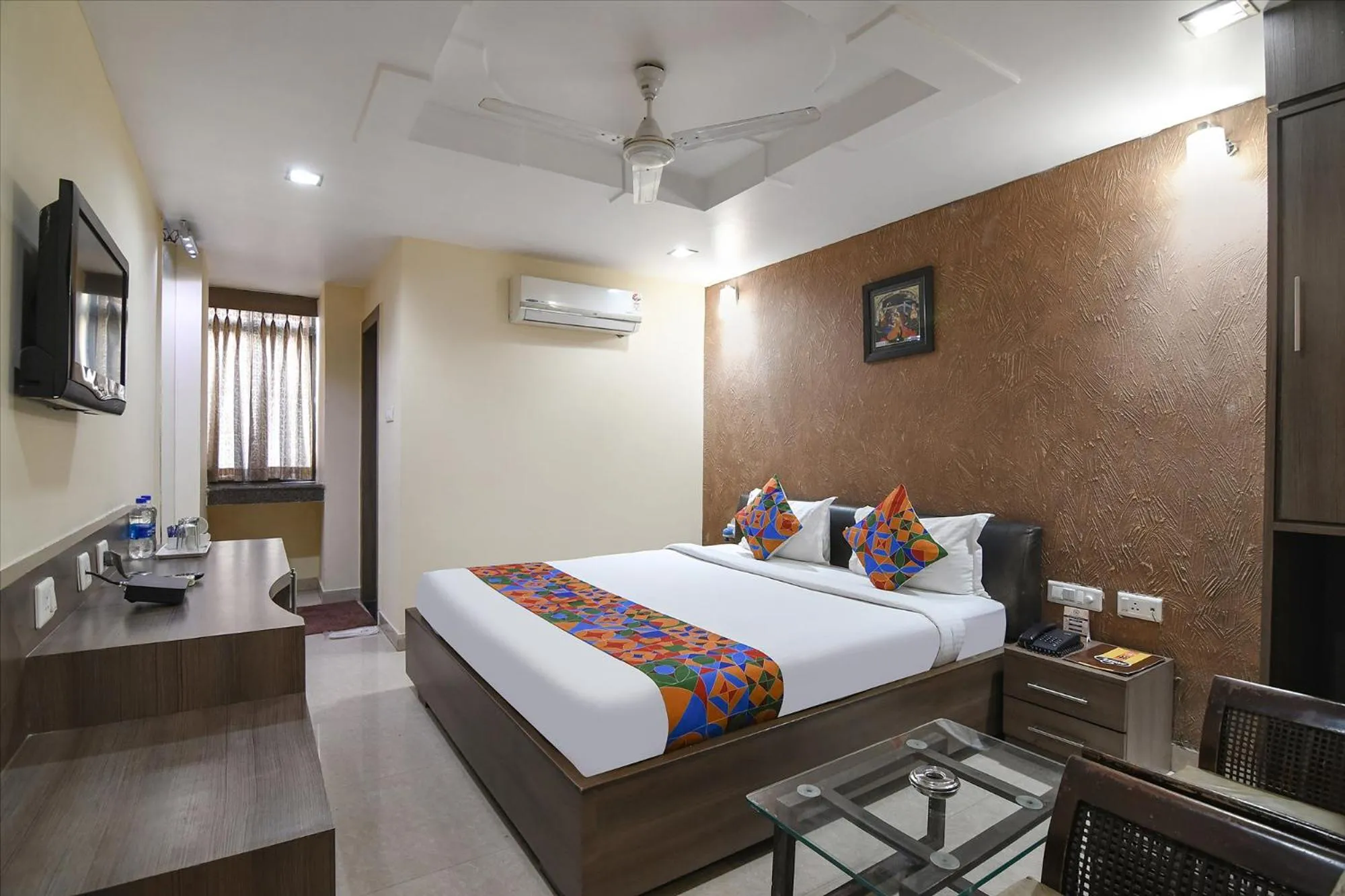 Bed in Via Raj Residency II