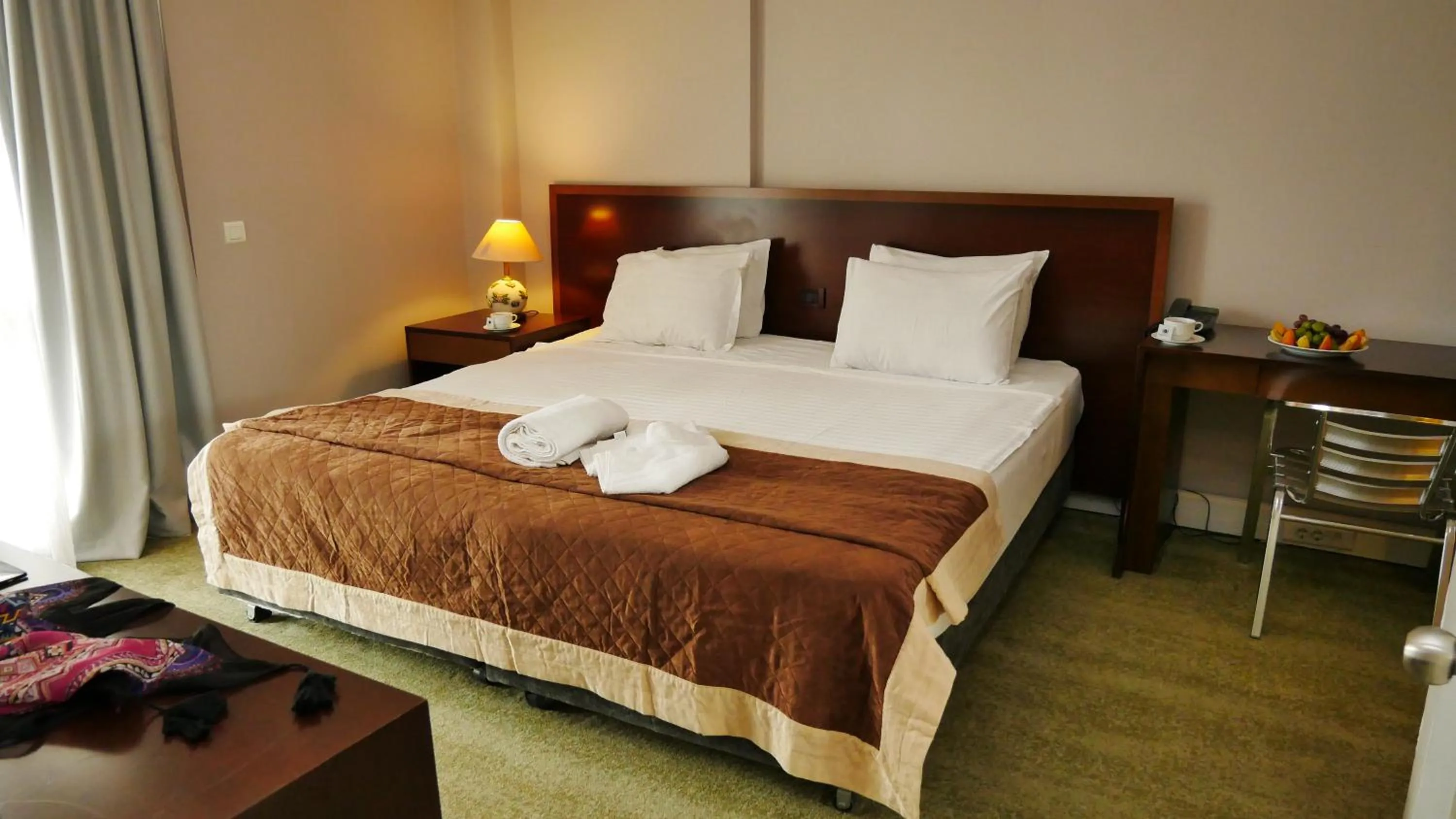 Bedroom, Bed in TALEN OTEL