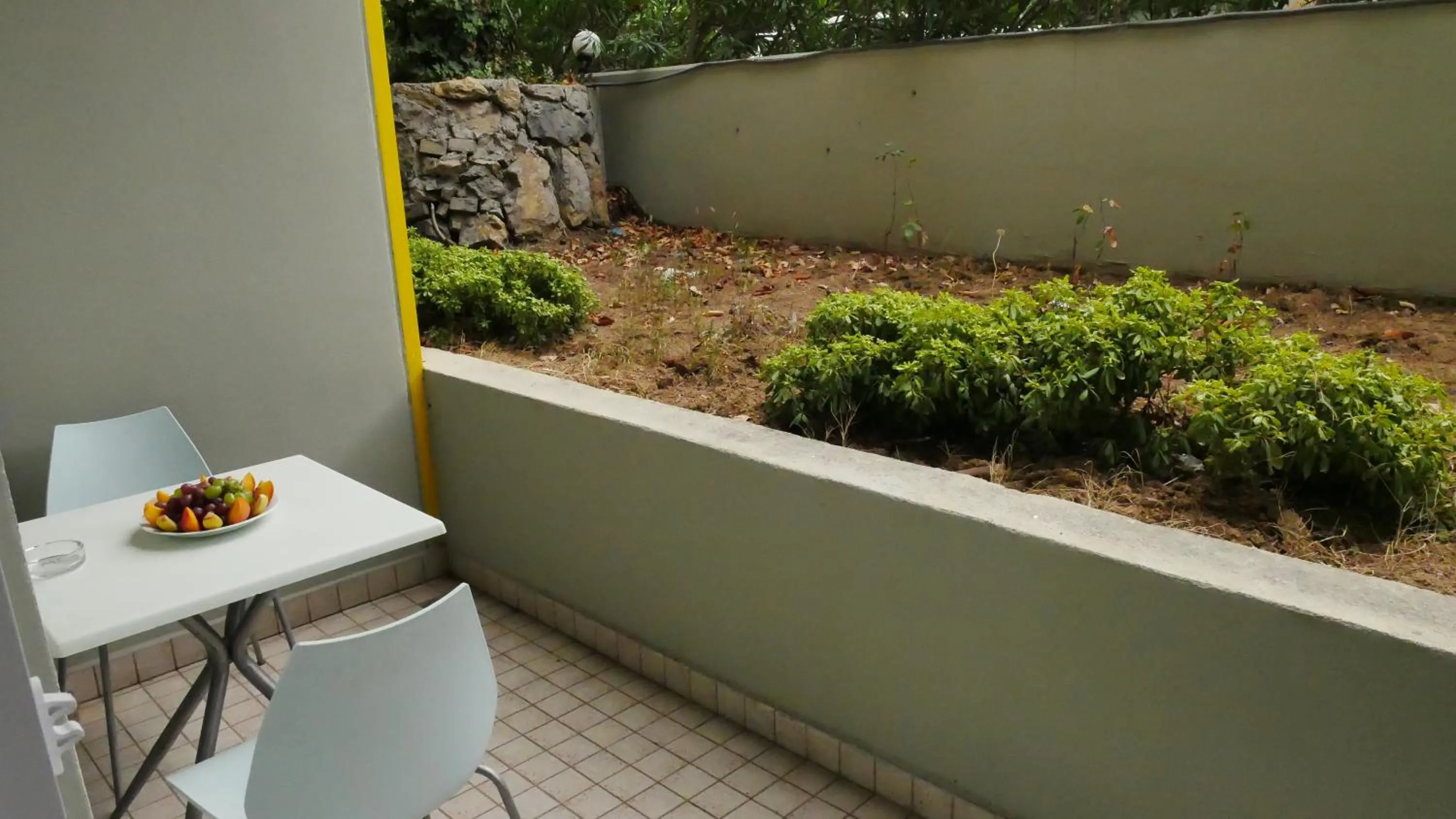 Garden in TALEN OTEL