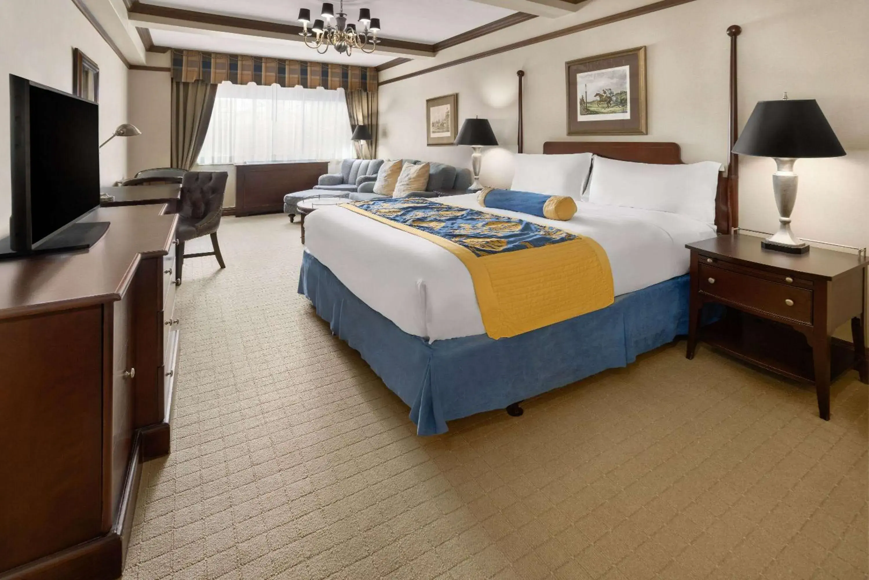 King Suite with Mobility Access and Roll-In Shower, Non-Smoking in The Blakely by LuxUrban King Suite with Mobility Access and Roll-In Shower, Non-Smoking in The Blakely by LuxUrban