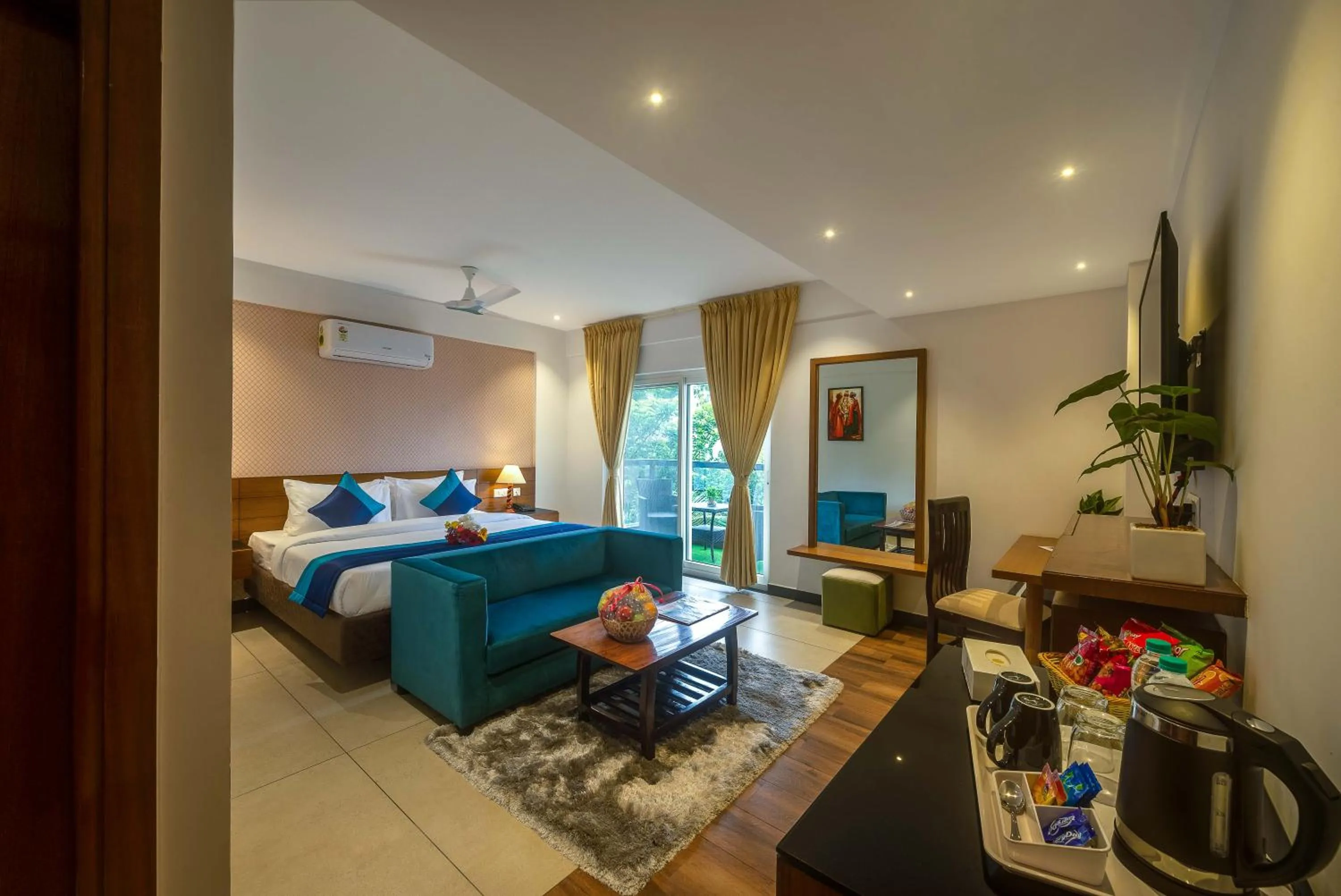 Photo of the whole room in Royal Ace Boutique Hotel