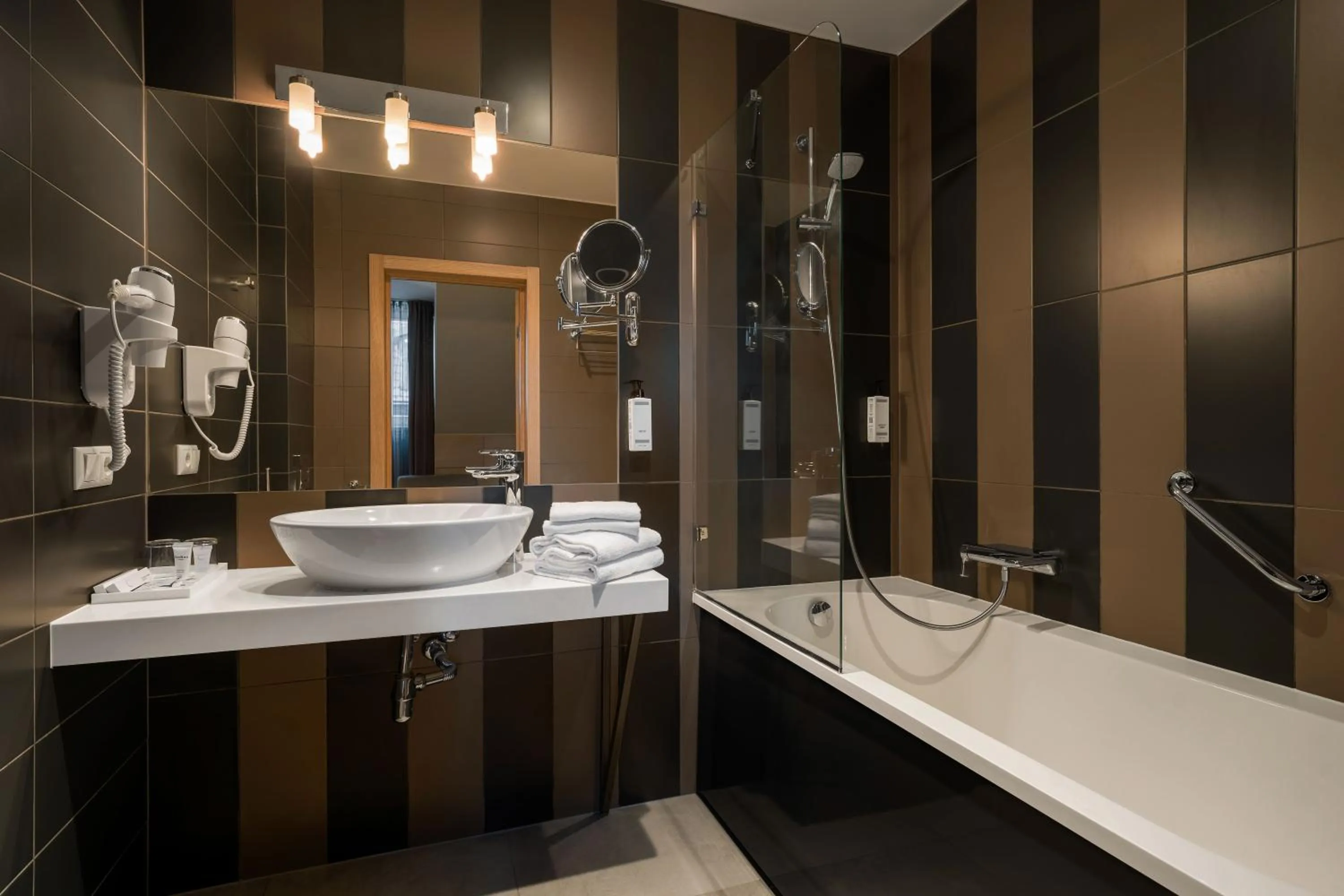 Bathroom in Wellton Centrum Hotel & SPA