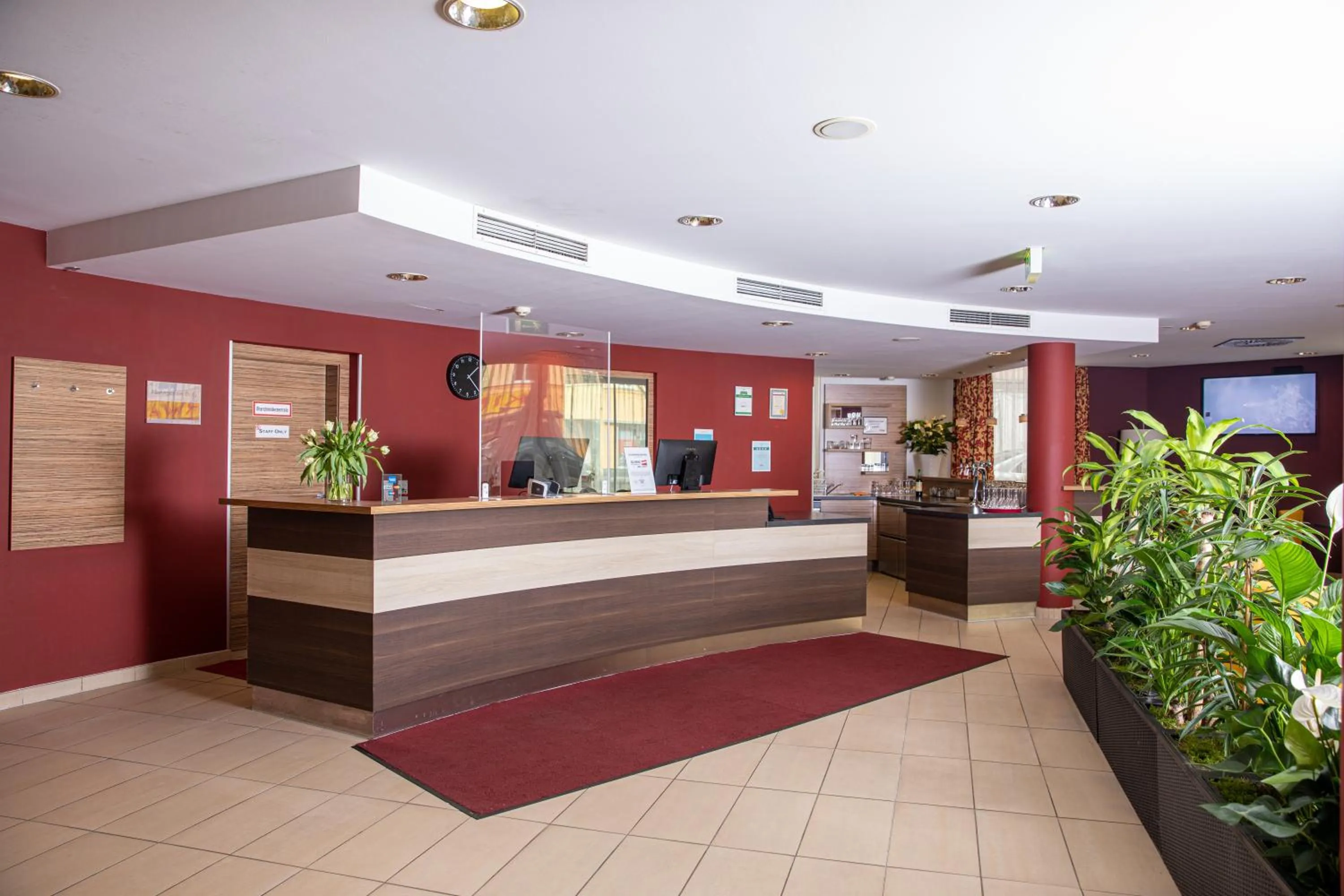 Lobby or reception in Senator Hotel Vienna