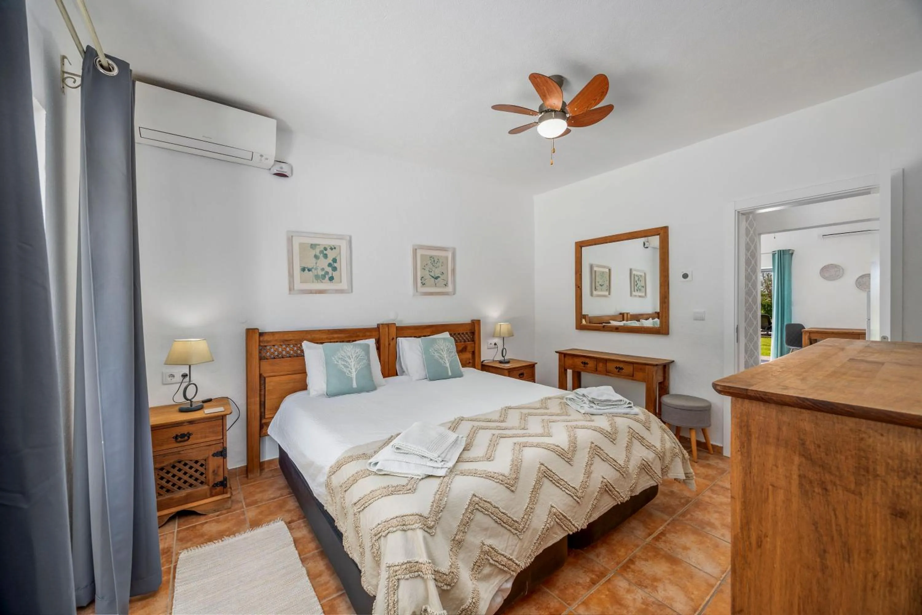 Bed in Casa Jardim Oasis