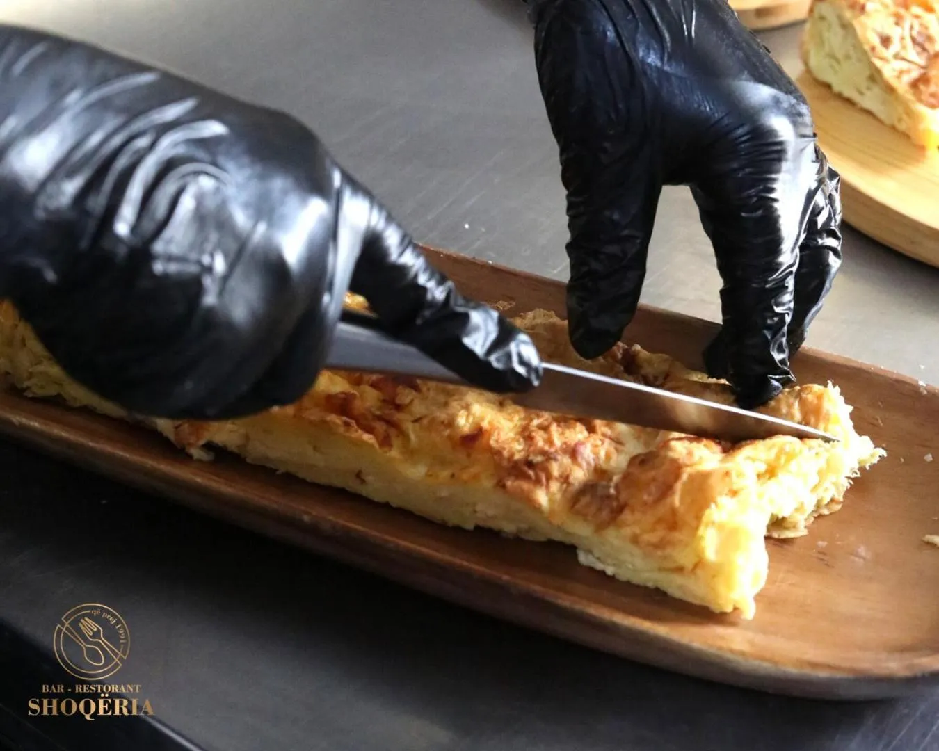 Restaurant/places to eat in Hotel Villa Fernando Tirana