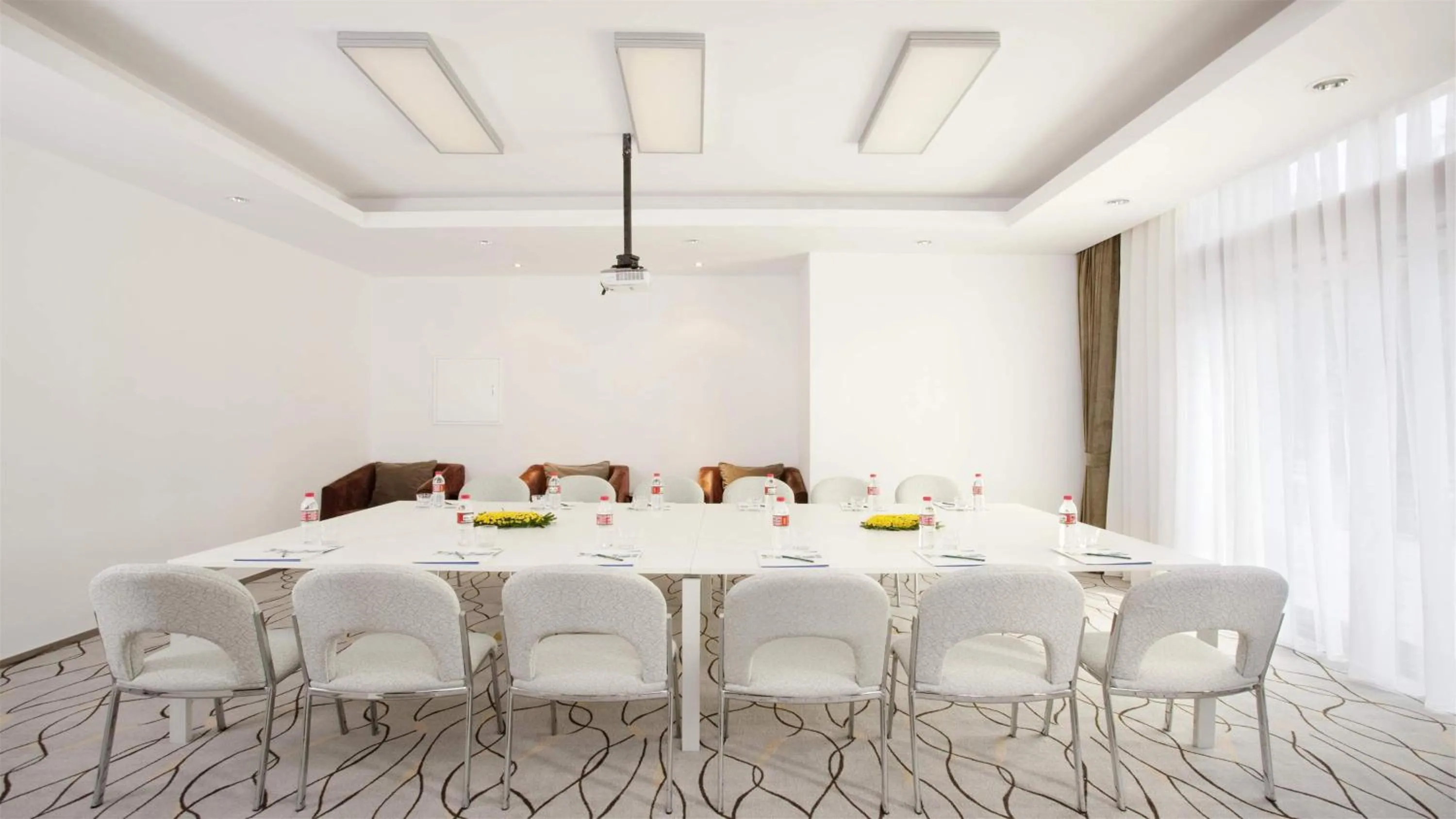 Meeting/conference room in Holiday Inn Express Beijing Temple of Heaven by IHG