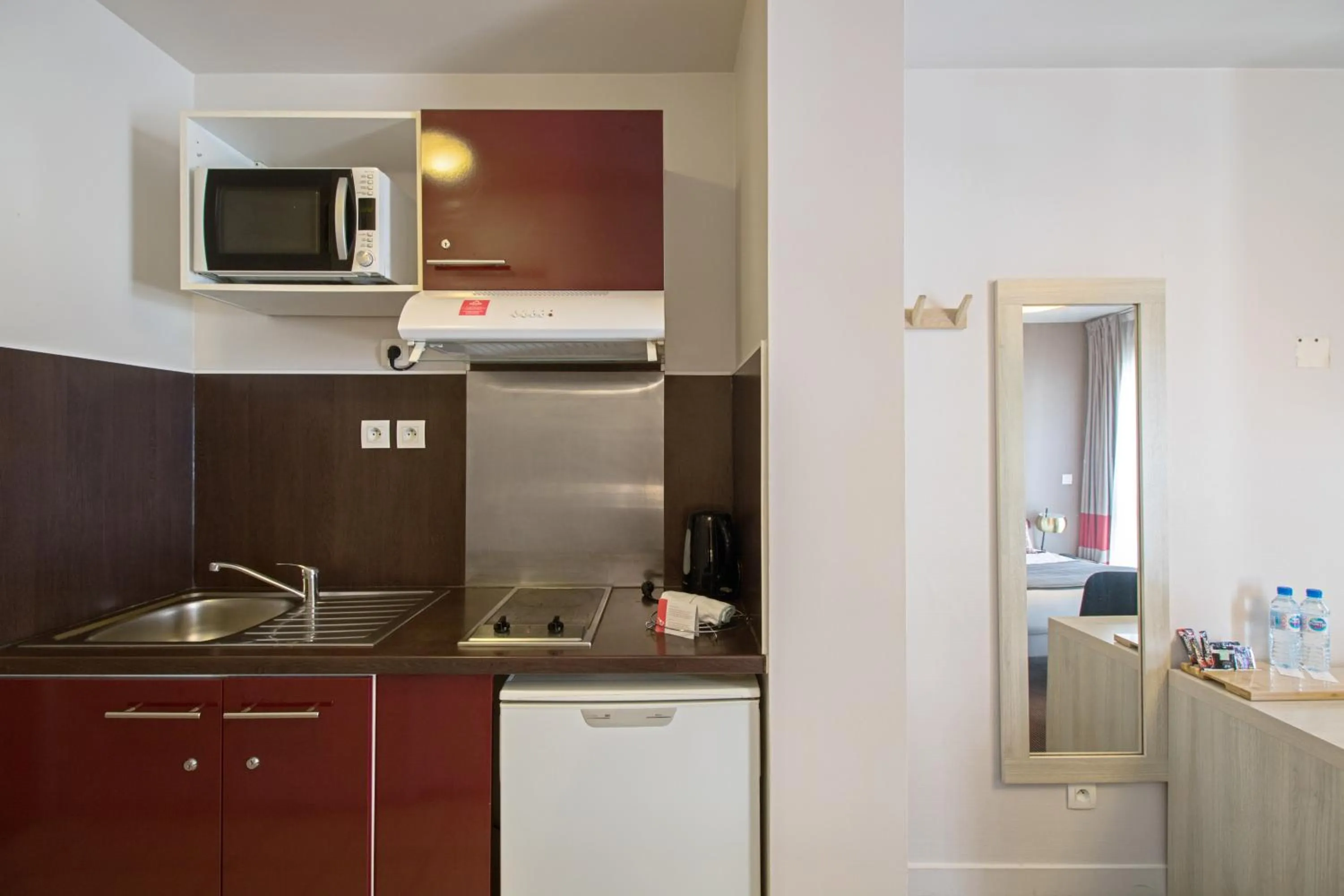Kitchen or kitchenette in Appart’City Confort Paris Villejuif