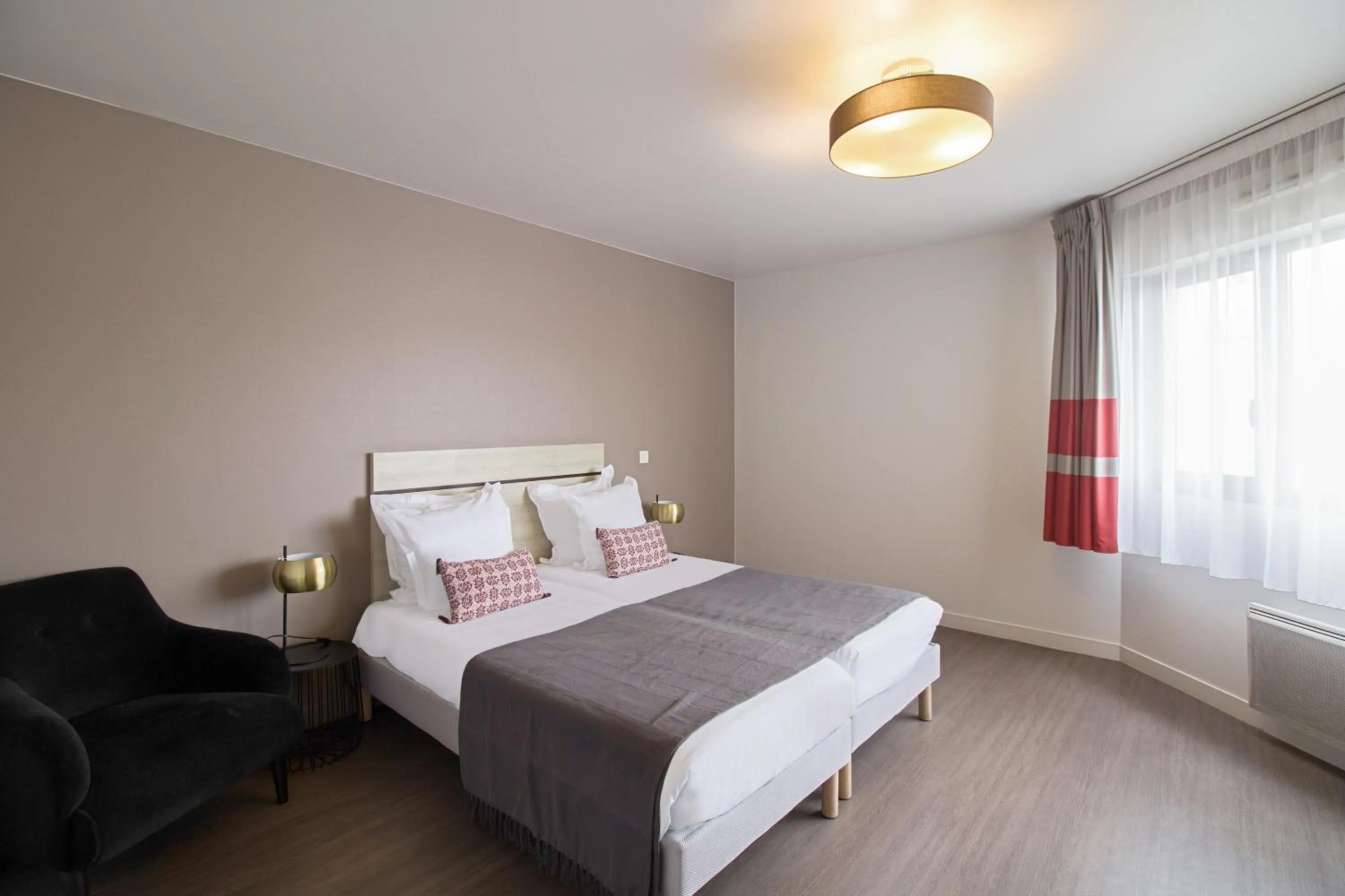 Bed in Appart’City Confort Paris Villejuif