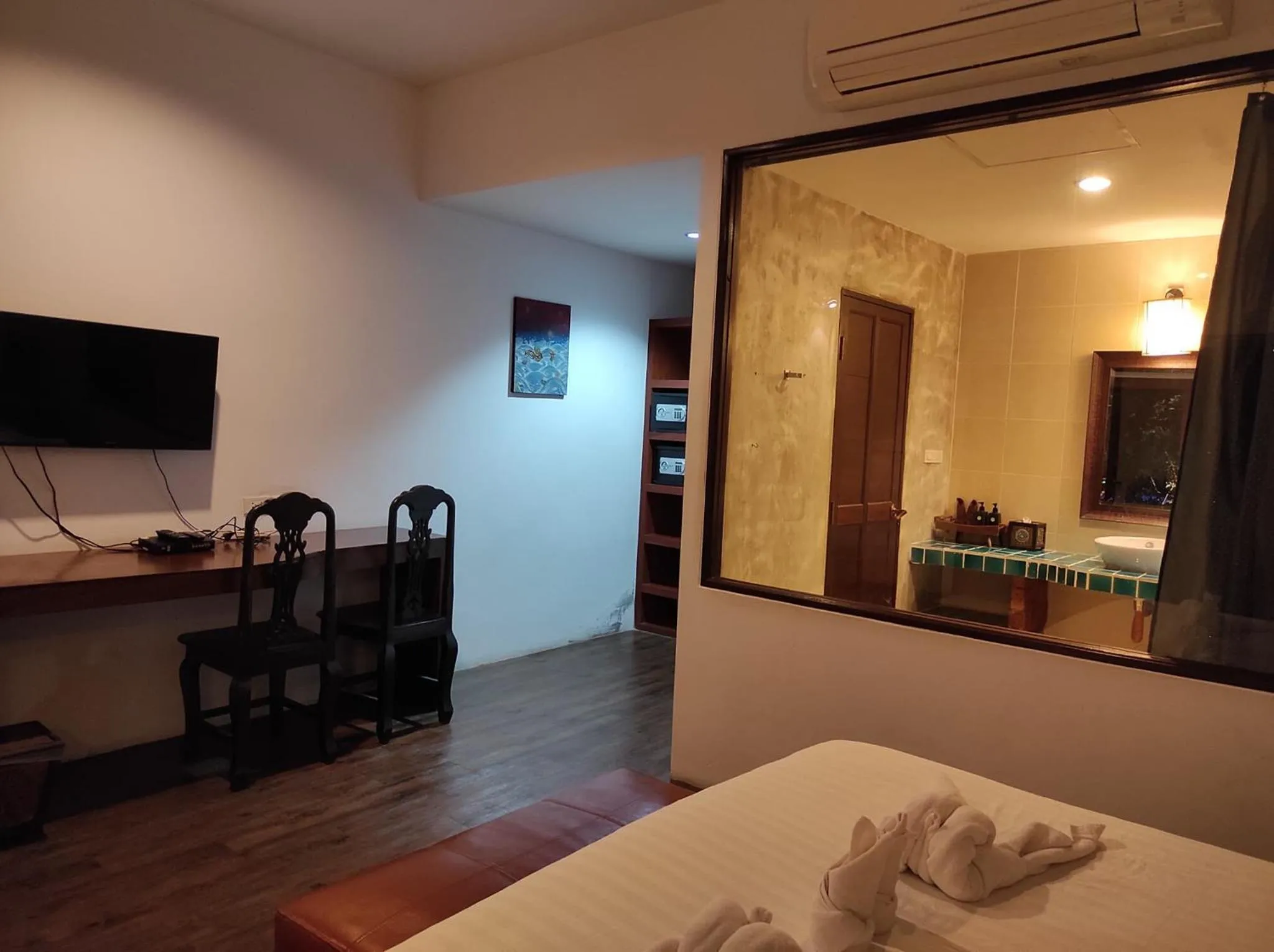 Bathroom, Bed in Foresto Sukhothai Guesthome