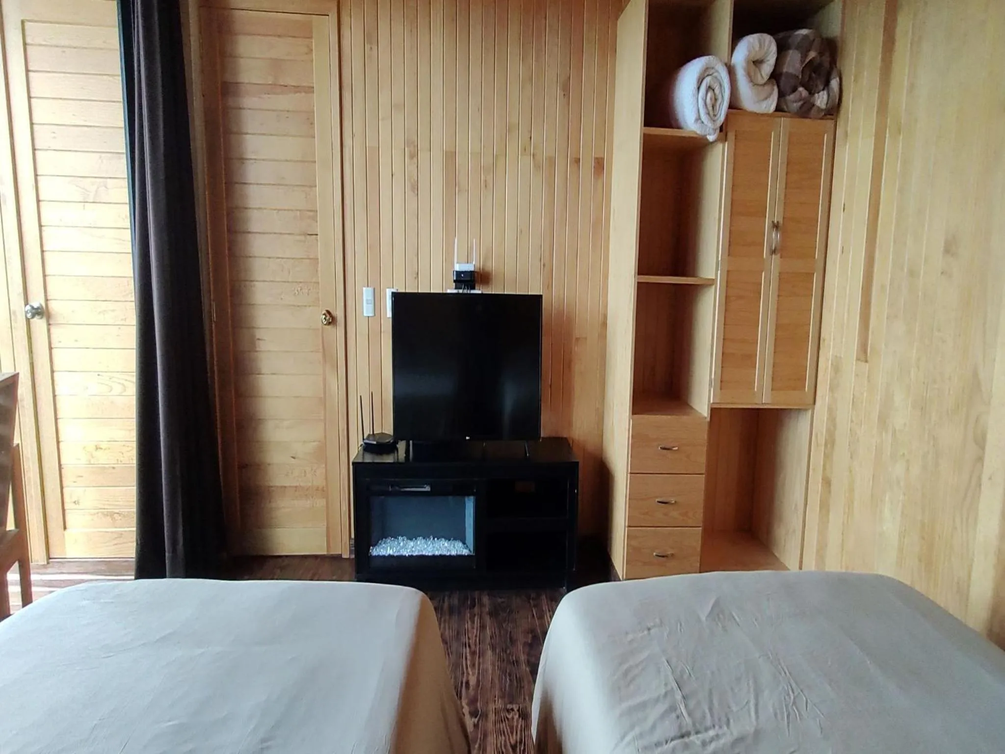 Alto de la Sierra by Rotamundos