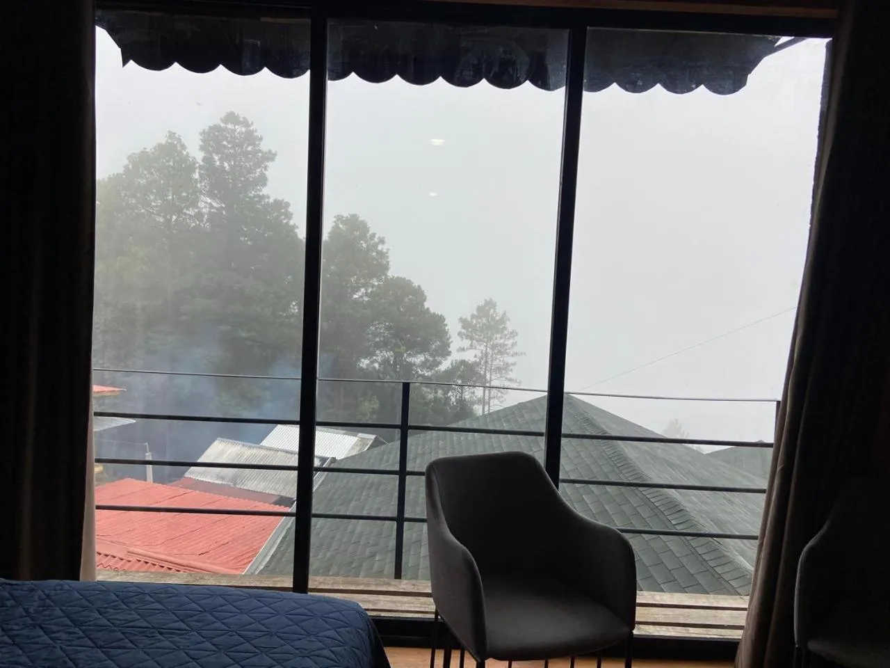 Alto de la Sierra by Rotamundos