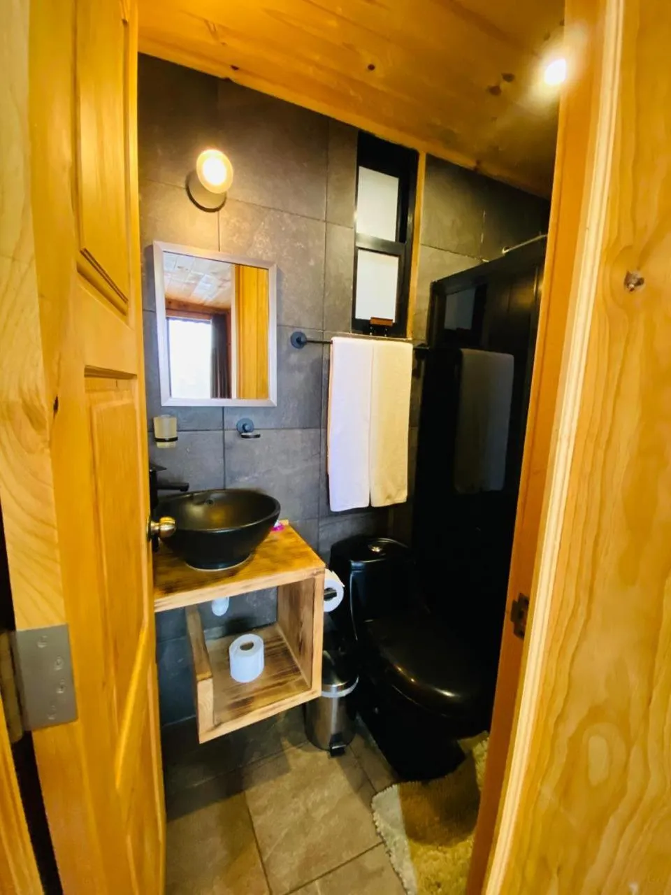 Alto de la Sierra by Rotamundos