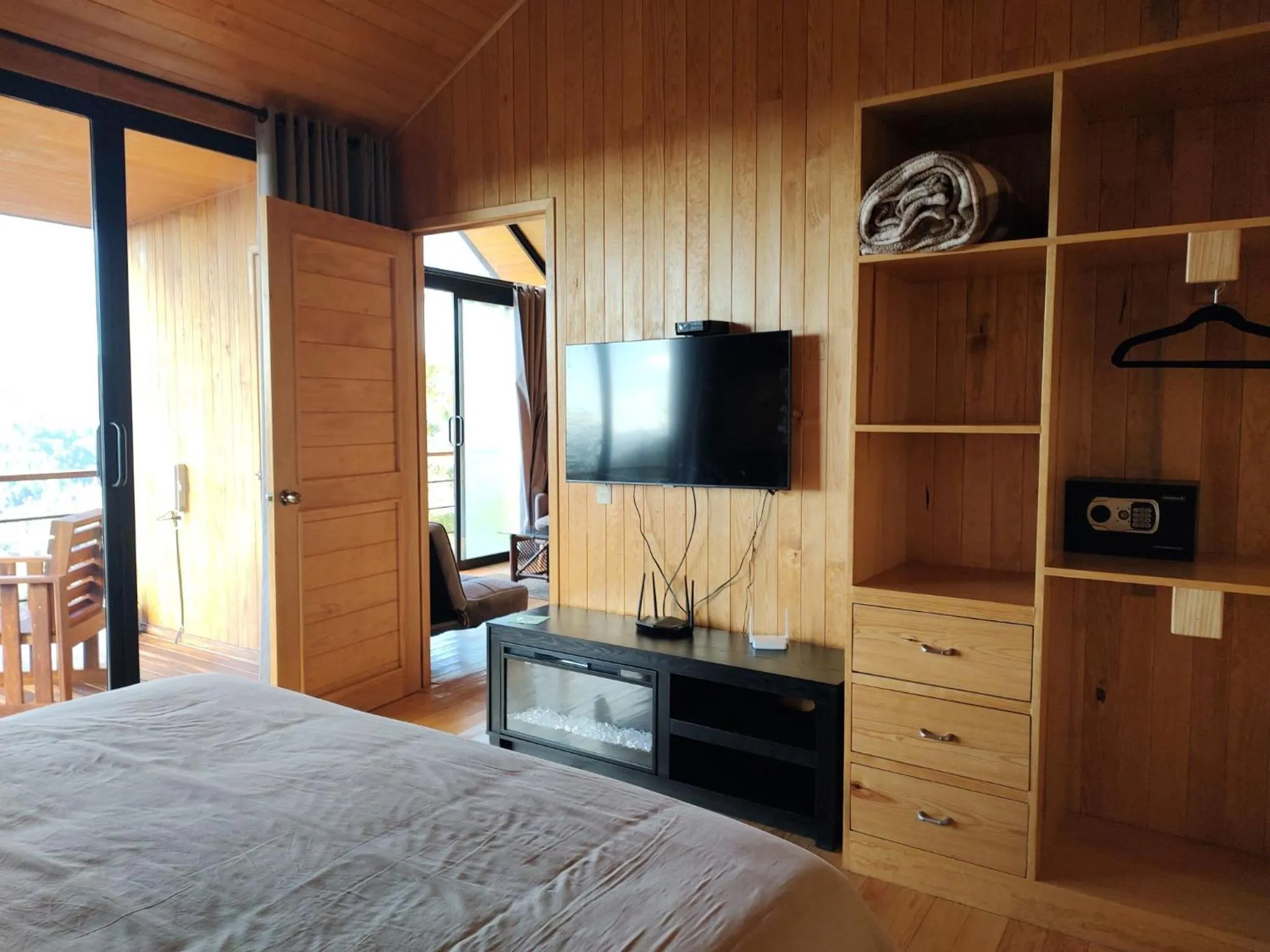 Alto de la Sierra by Rotamundos