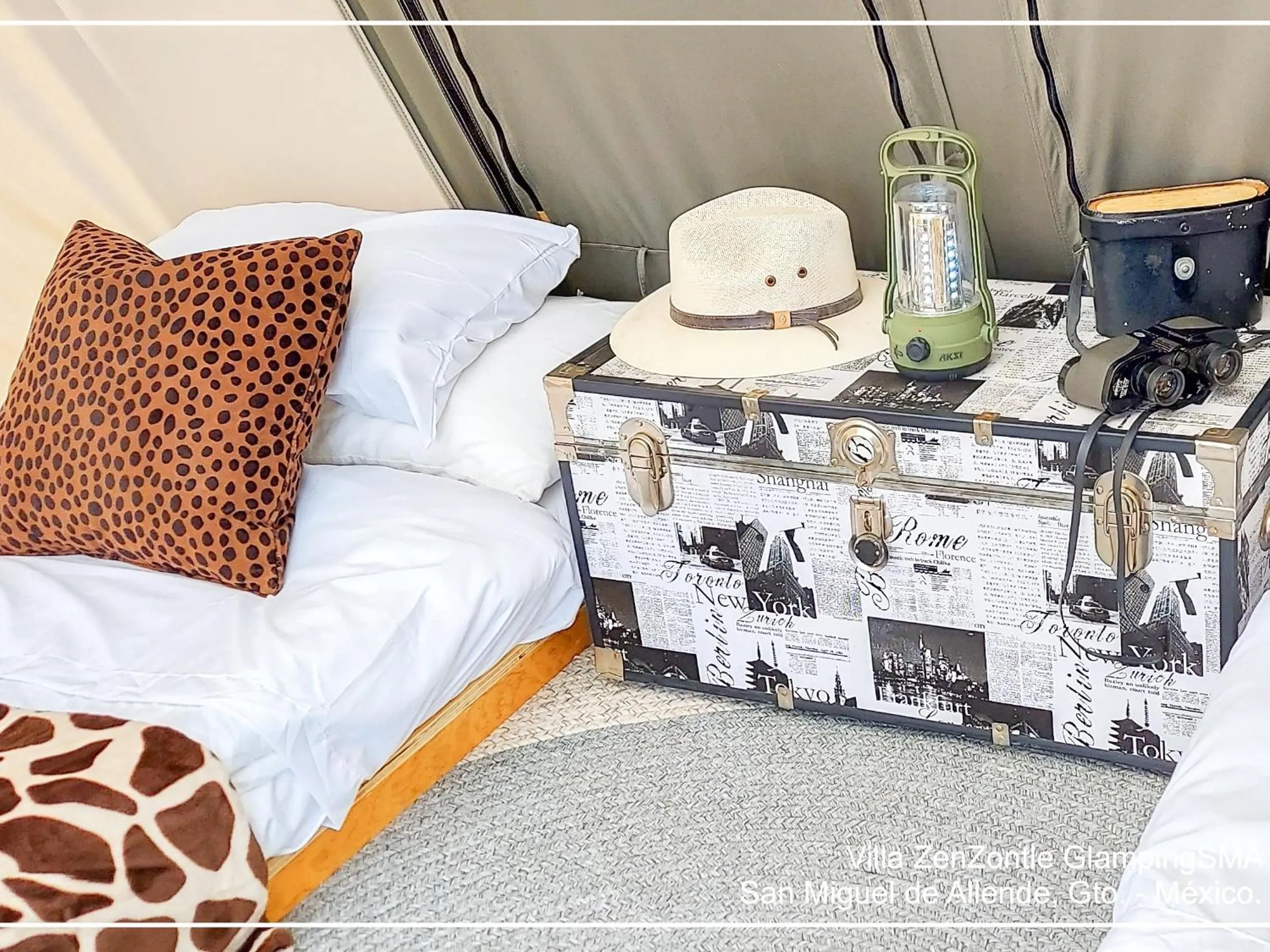 Bed in ZenZontle GlampingSMA