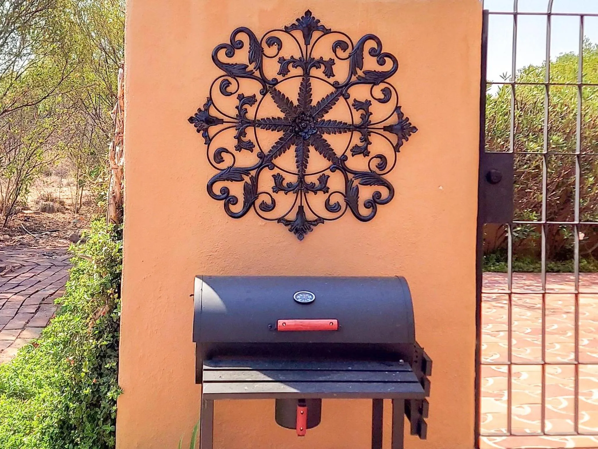 BBQ facilities in ZenZontle GlampingSMA