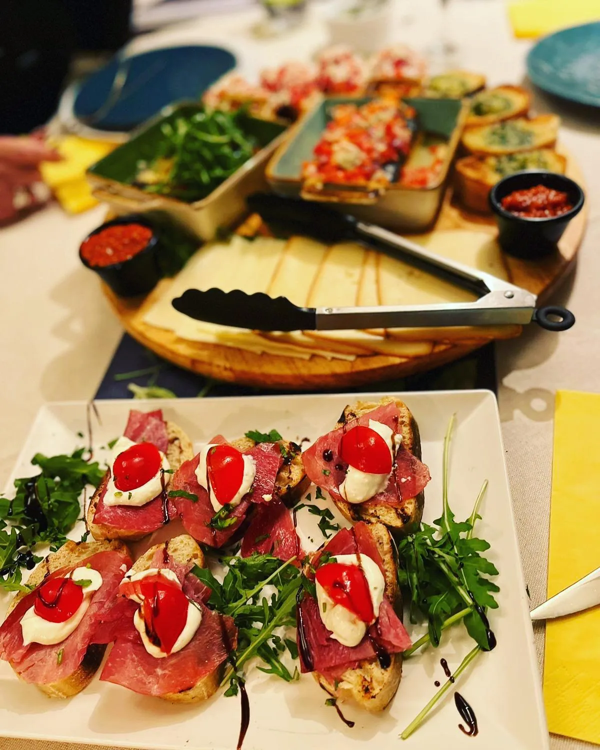 Restaurant/places to eat in Hotel am Rathaus Adii