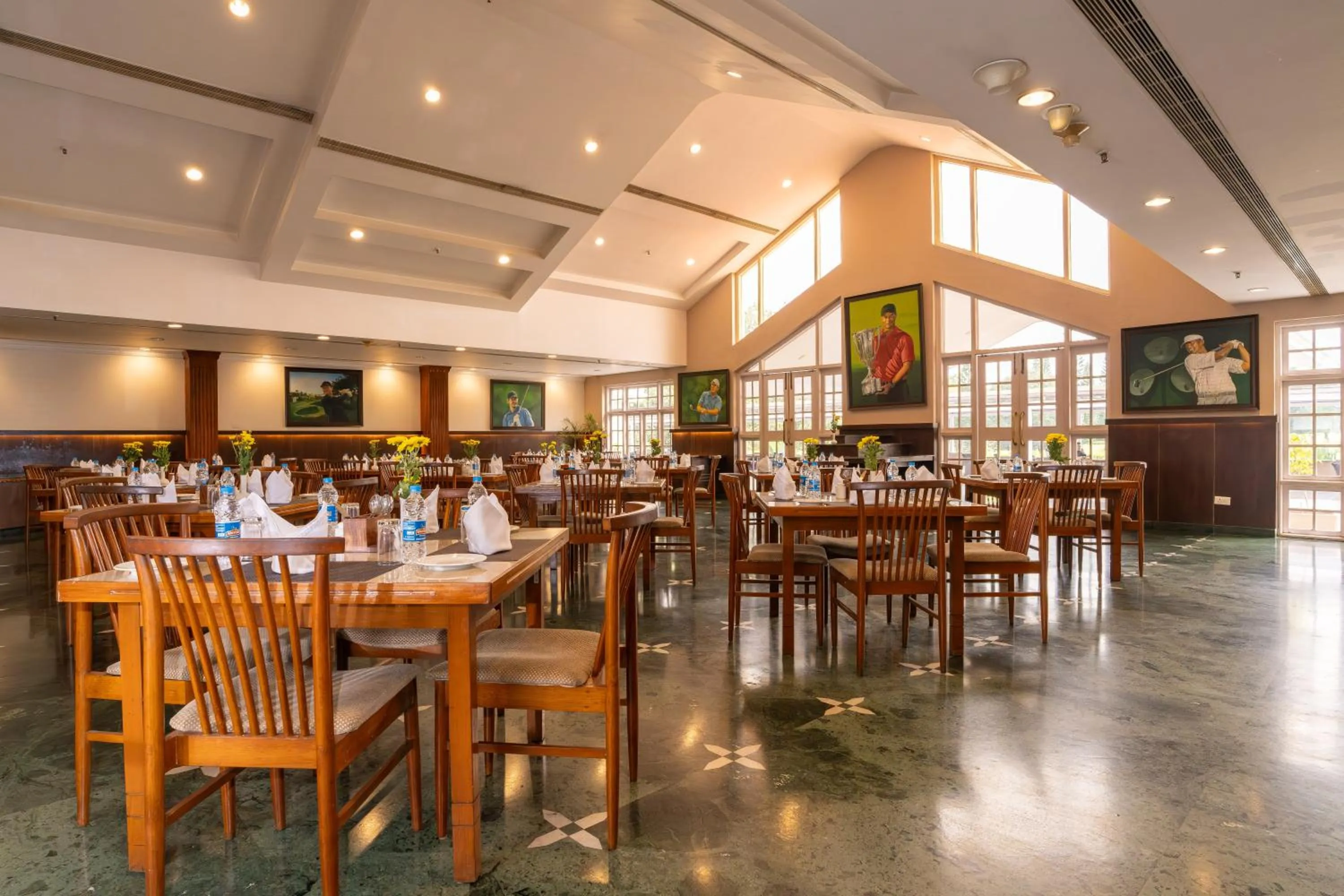 Restaurant/places to eat in Eagleton The Golf Resort