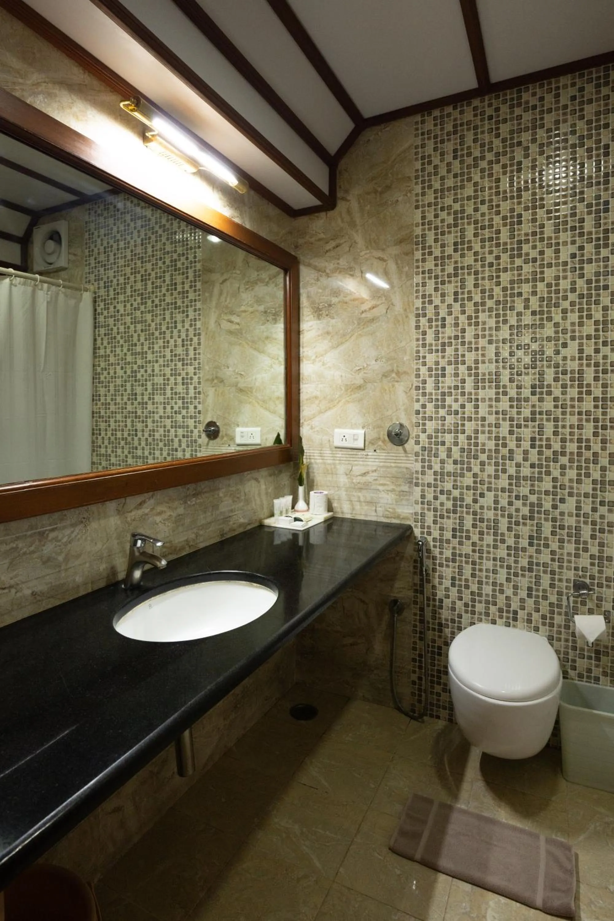 Bathroom in Eagleton The Golf Resort