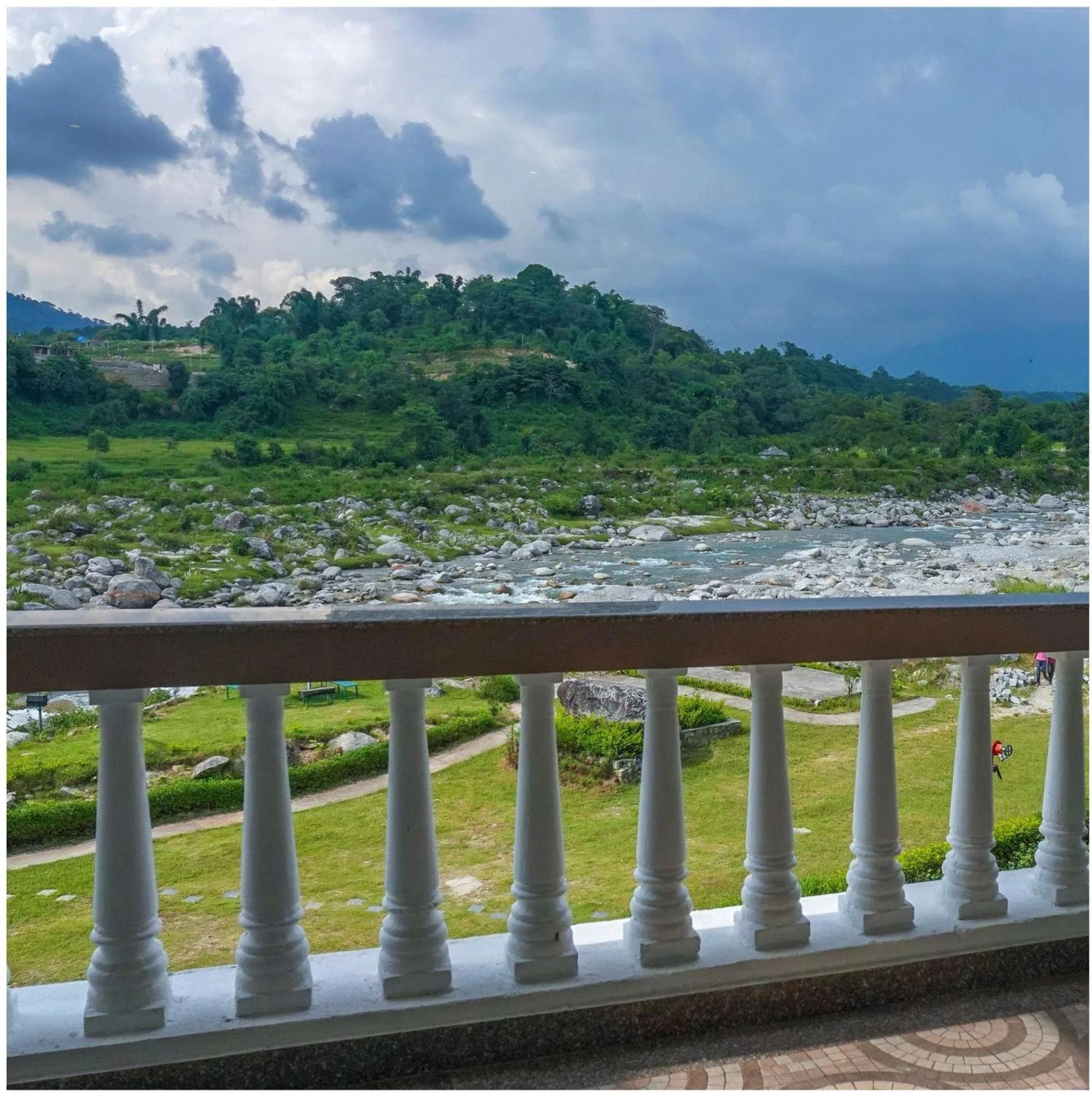 Balcony/Terrace in Neugal Riverfront Resort