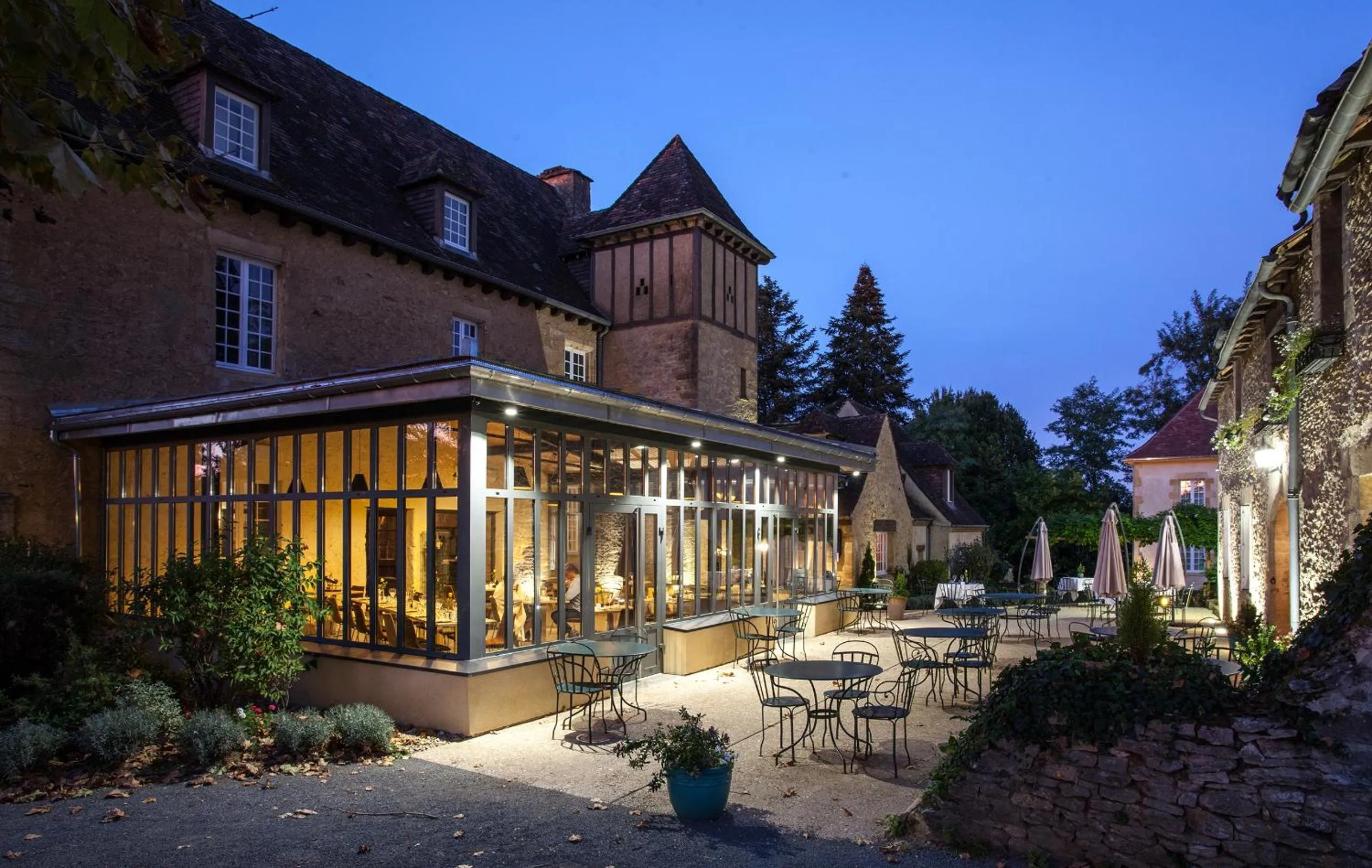 Property building in Hôtel La Hoirie