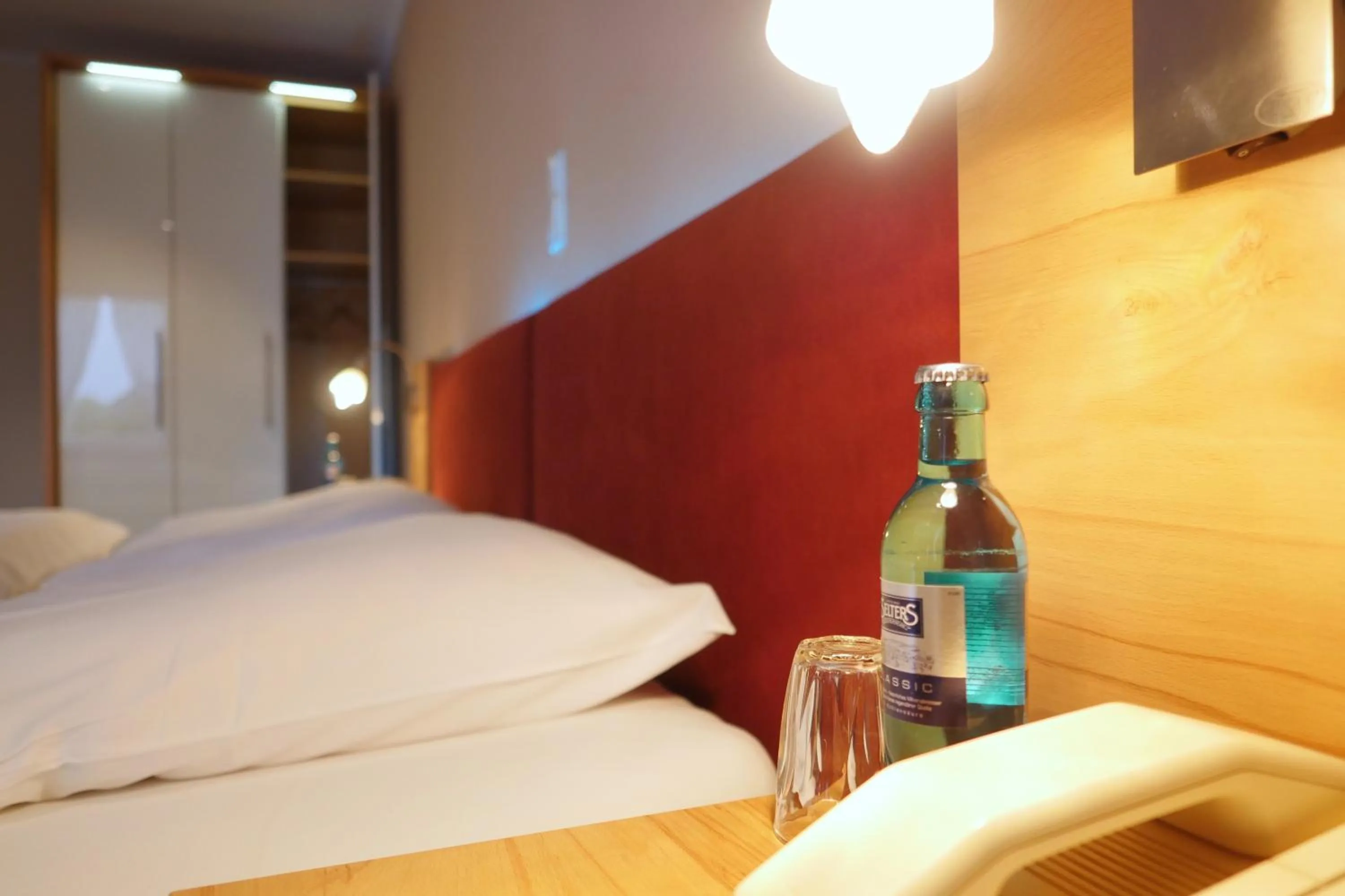 Bed in Gasthof Vossbur