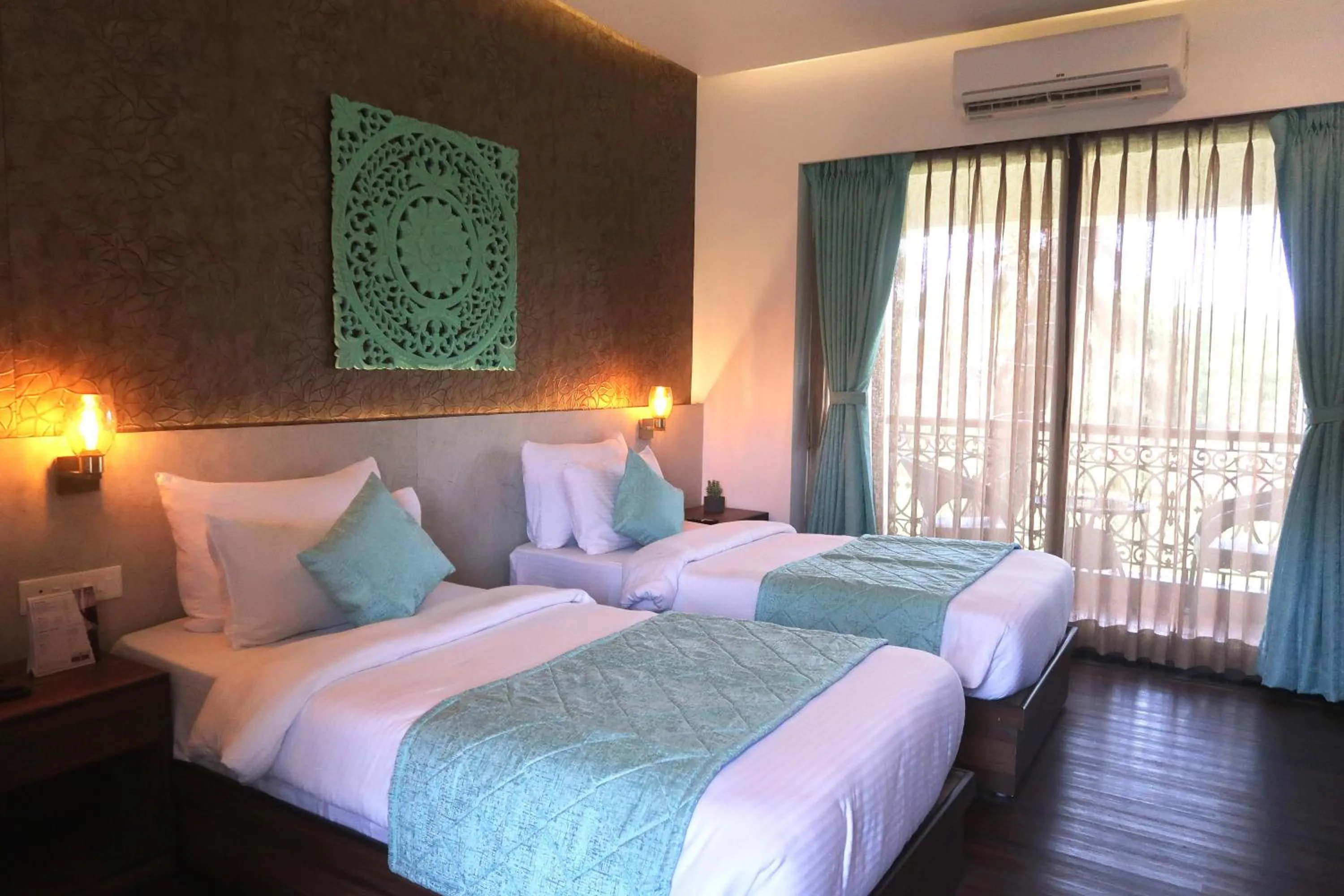 Garden view, Bed in Sea Queen Beach Resort & Spa