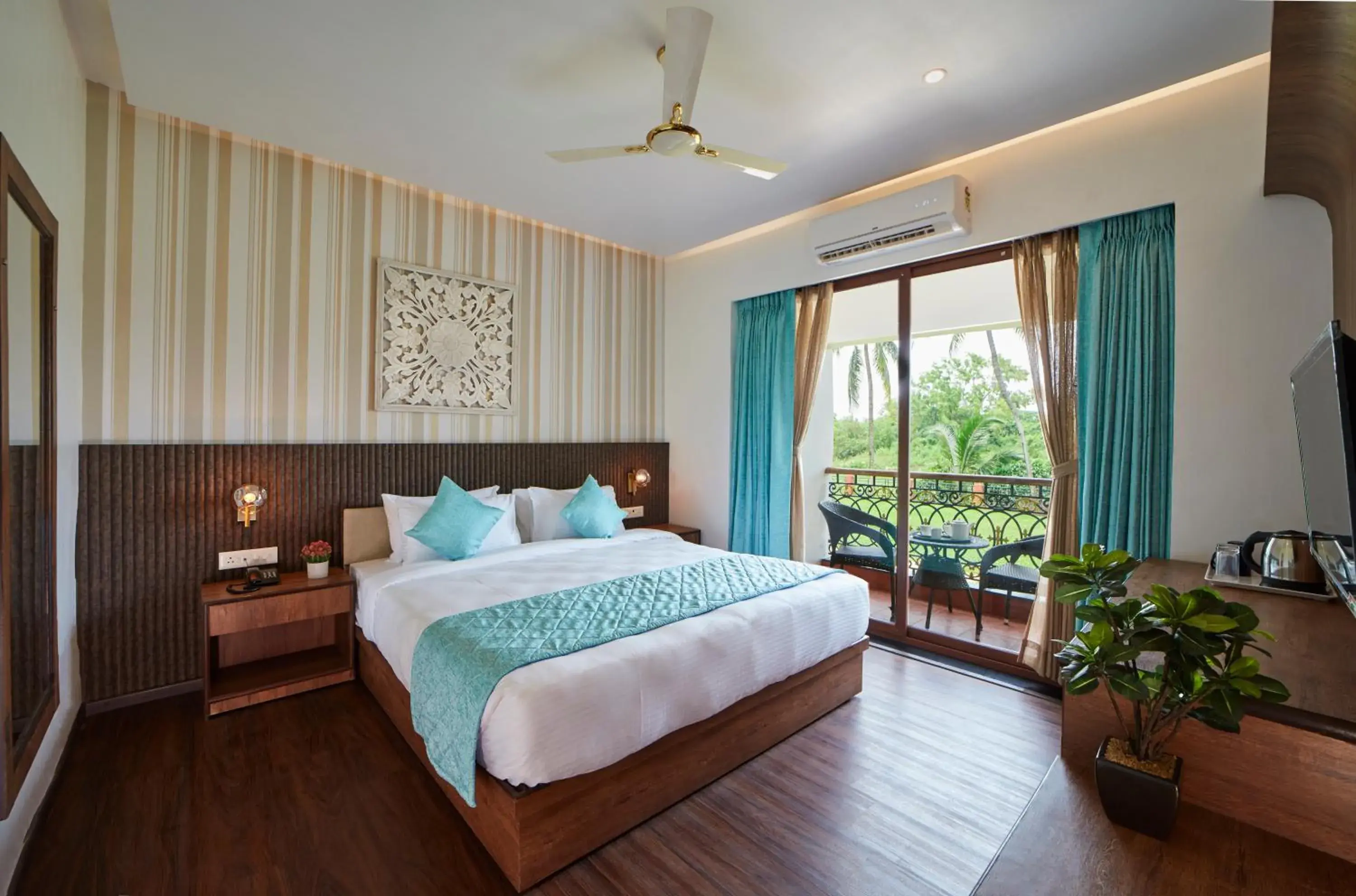 Garden View King Room in Sea Queen Beach Resort & Spa Garden View King Room in Sea Queen Beach Resort & Spa