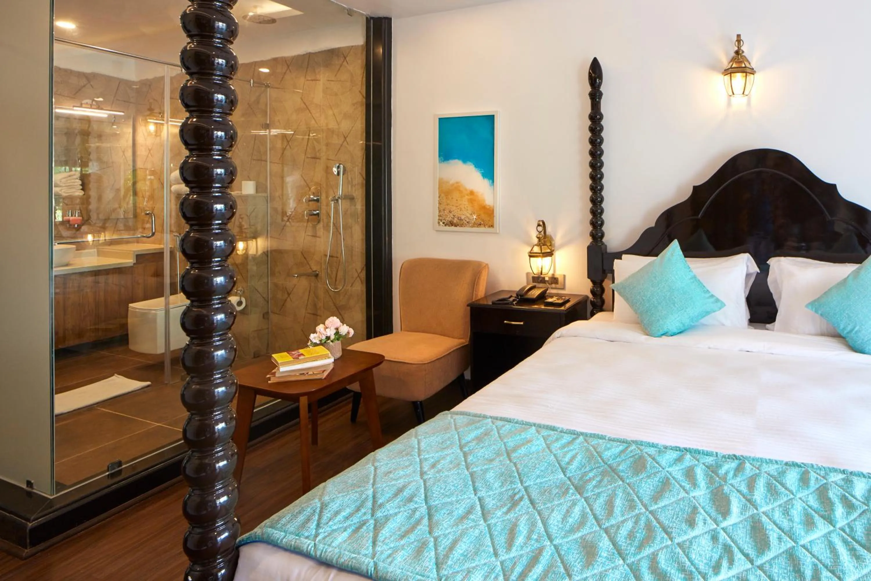 Bedroom, Bed in Sea Queen Beach Resort & Spa