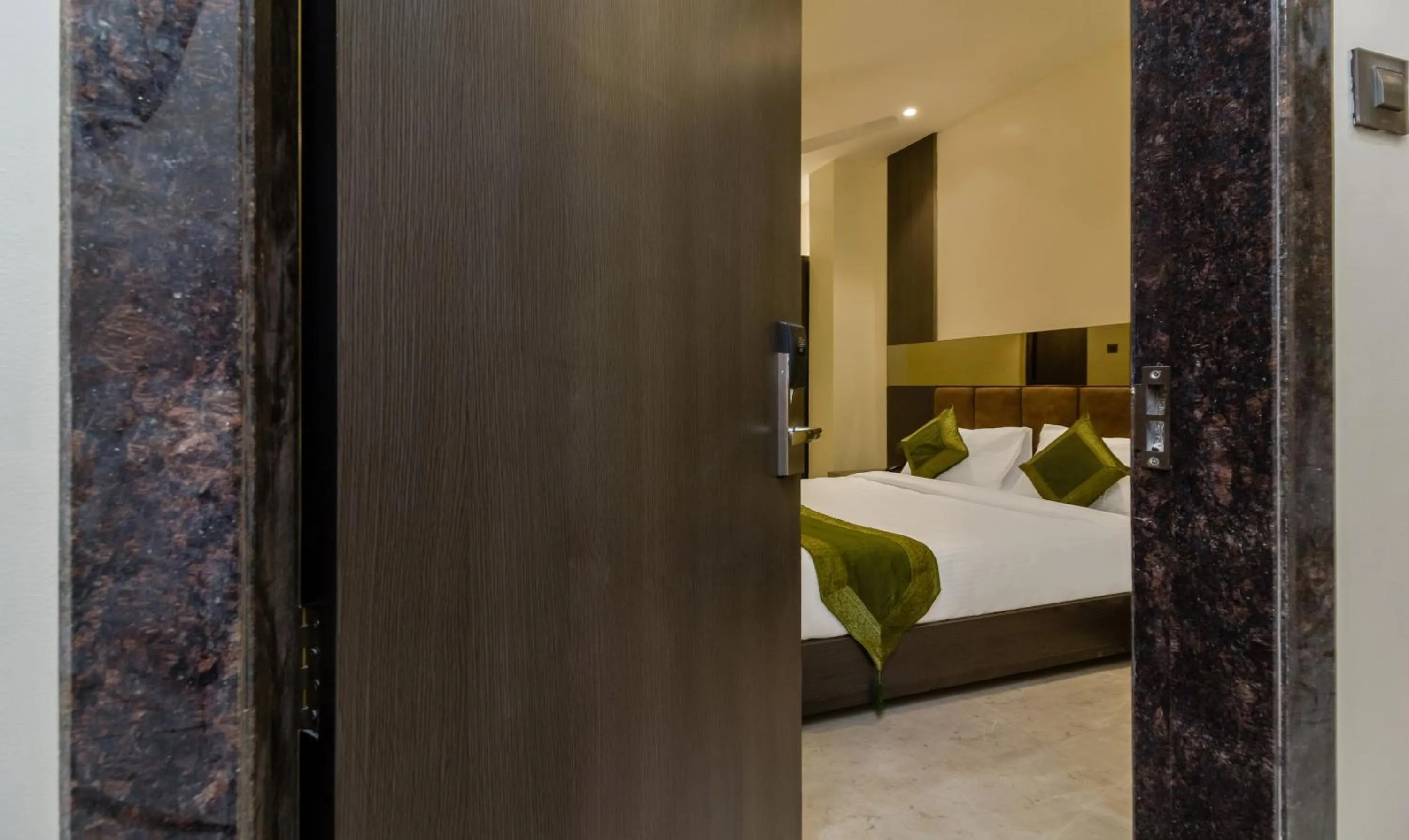 Bedroom, Bed in Hotel Oyster Suite Andheri West