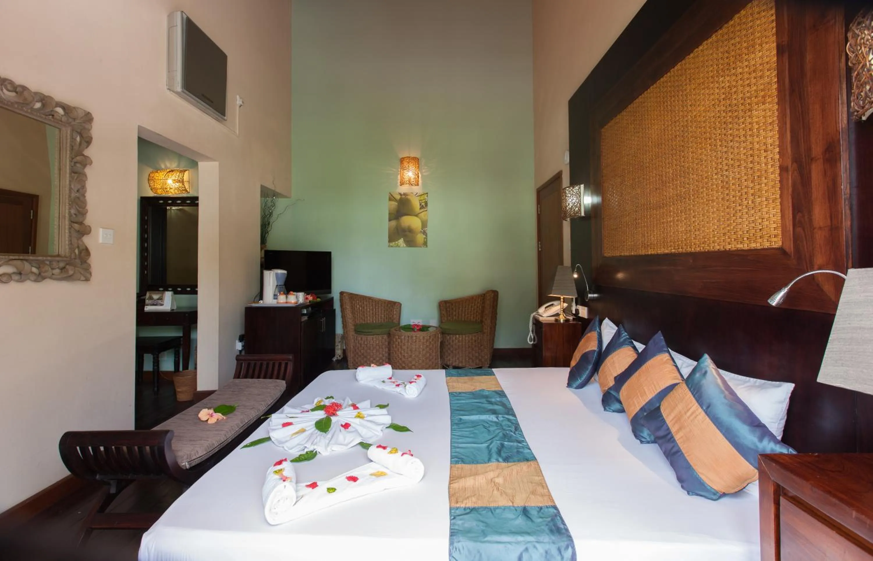 Bedroom, Bed in Le Relax Beach House