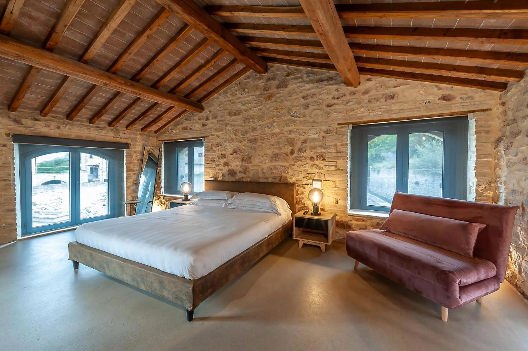 Bed in Anfihouse B&B and Apartments