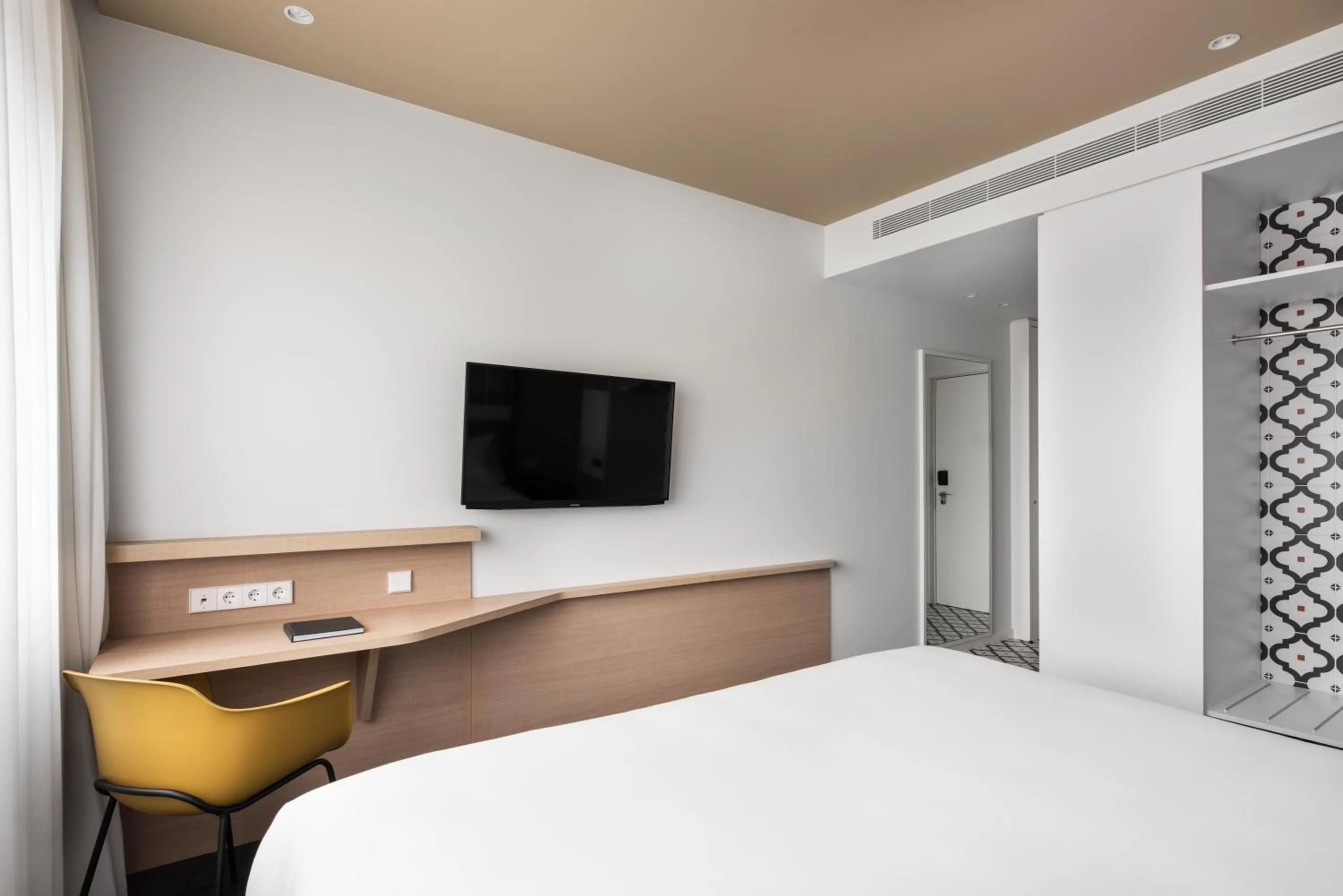 Bedroom, Bed in Ikonik Lisboa